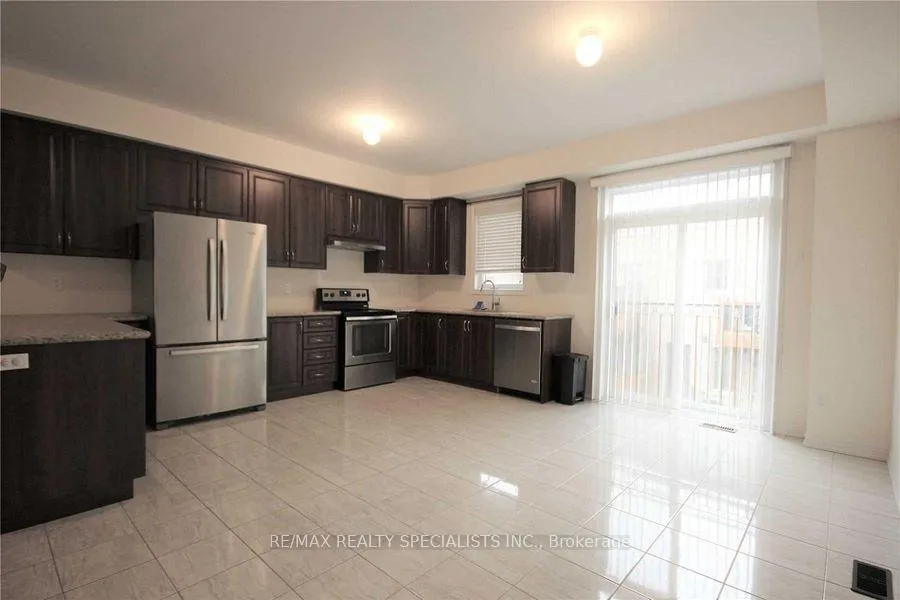 Photo 2 of 77 Sea Drifter Crescent, Brampton, Bram East — HOMEH