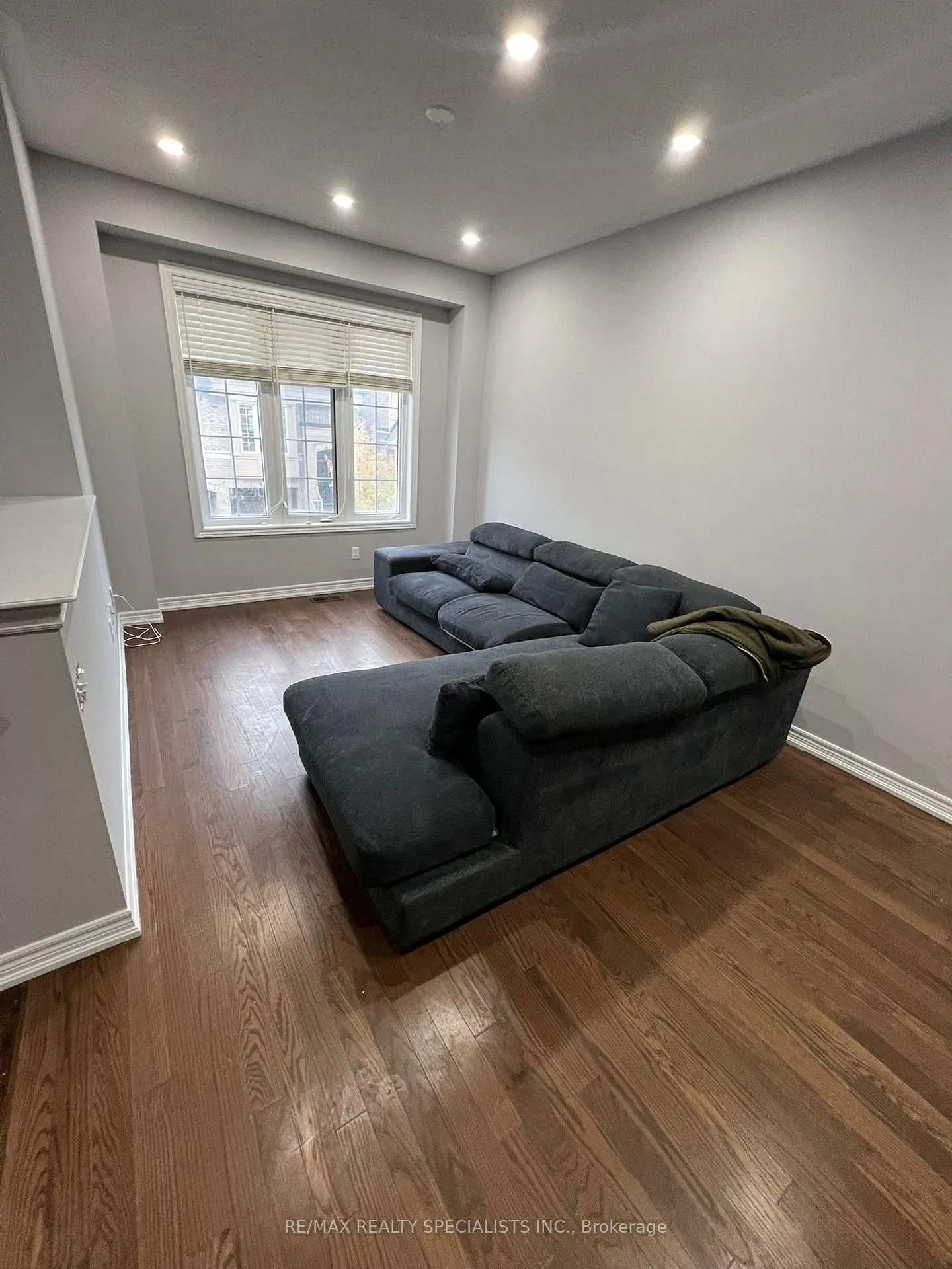 Photo 7 of 77 Sea Drifter Crescent, Brampton, Bram East — HOMEH