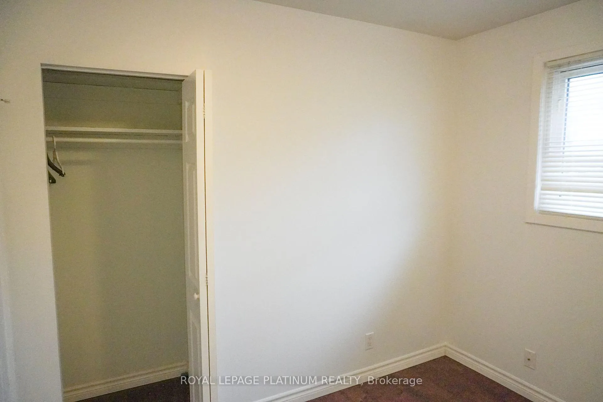 Photo 12 of 805 Krosno Boulevard, Pickering, Bay Ridges — HOMEH