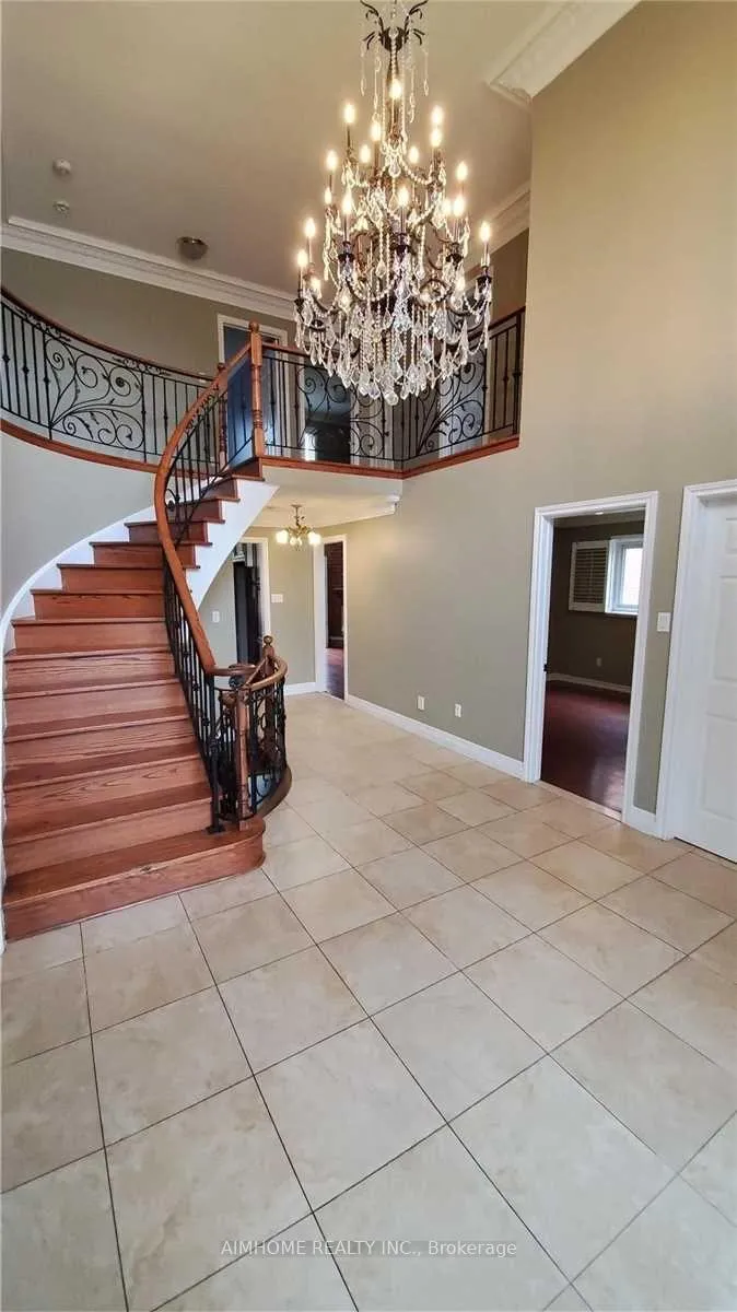 Photo 2 of Unit Upper, 63 Forty Second Street, Markham, Markville — HOMEH