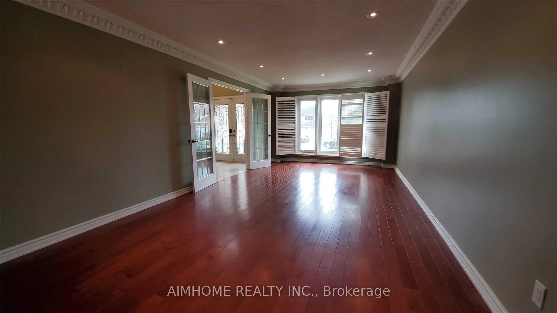 Photo 5 of Unit Upper, 63 Forty Second Street, Markham, Markville — HOMEH