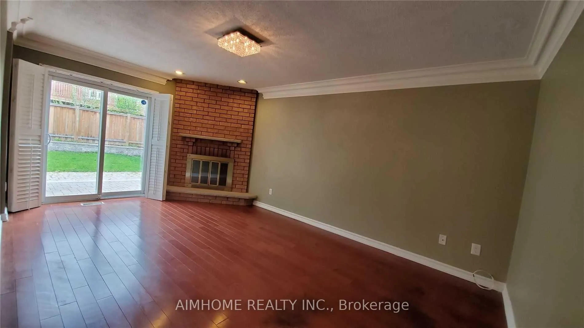 Photo 9 of Unit Upper, 63 Forty Second Street, Markham, Markville — HOMEH
