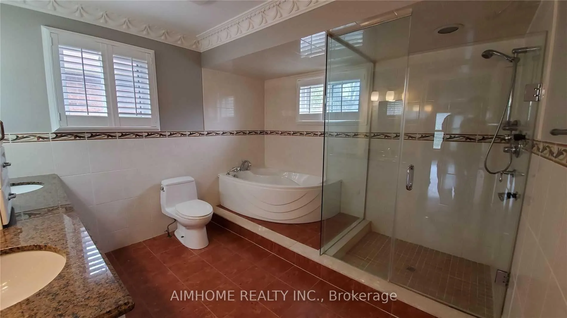 Photo 15 of Unit Upper, 63 Forty Second Street, Markham, Markville — HOMEH