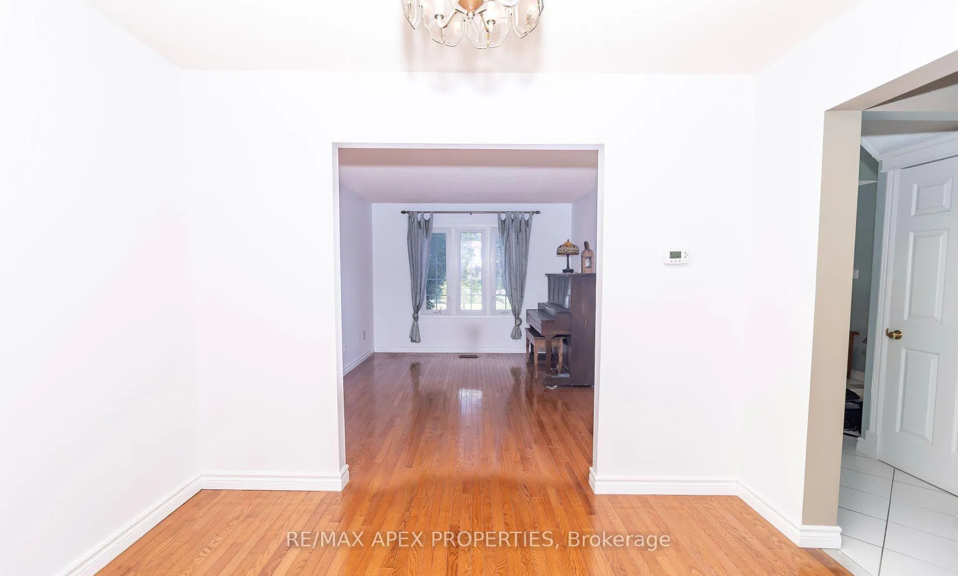 Photo 5 of 51 Jason Drive, Whitby, Pringle Creek — HOMEH