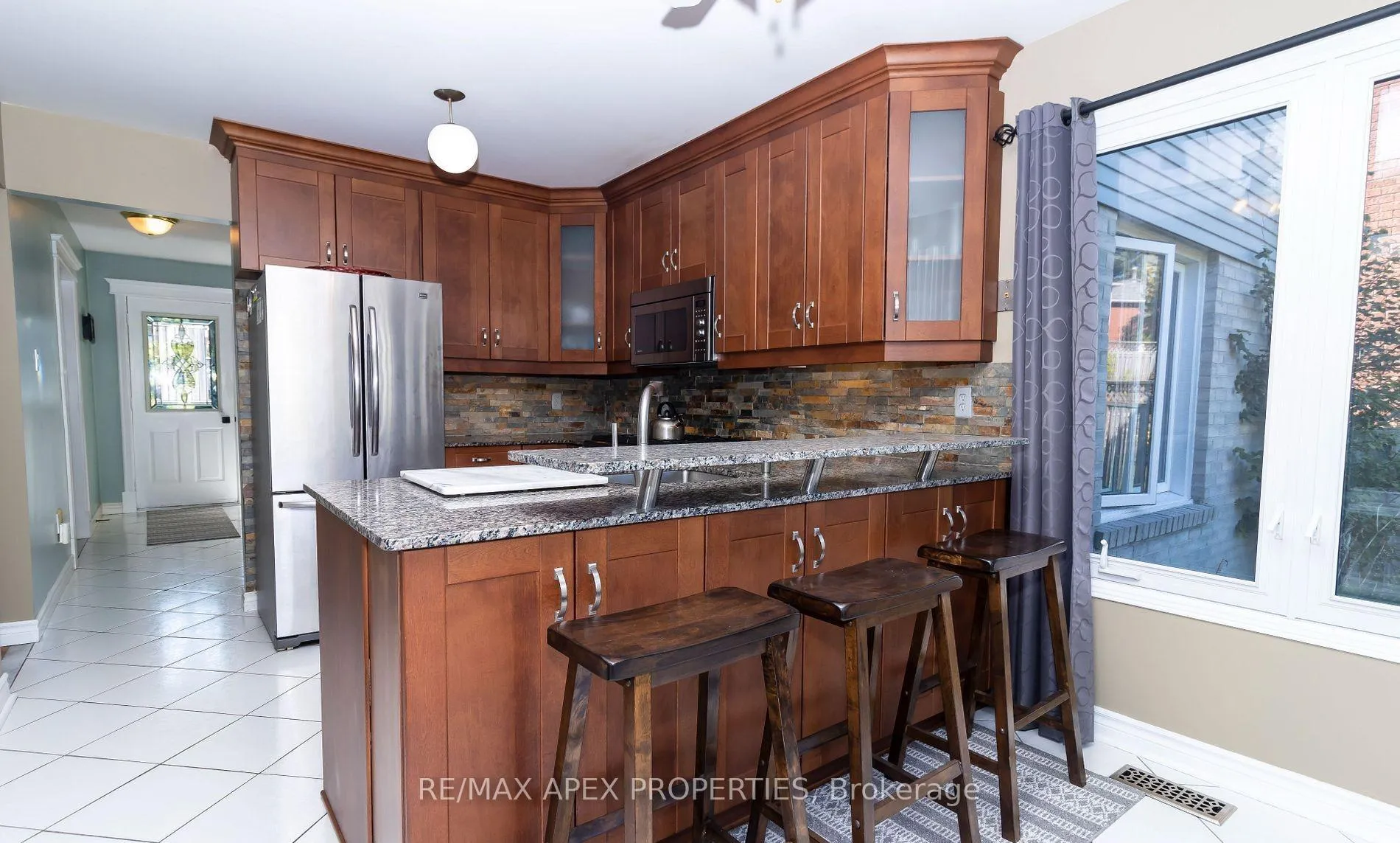 Photo 8 of 51 Jason Drive, Whitby, Pringle Creek — HOMEH