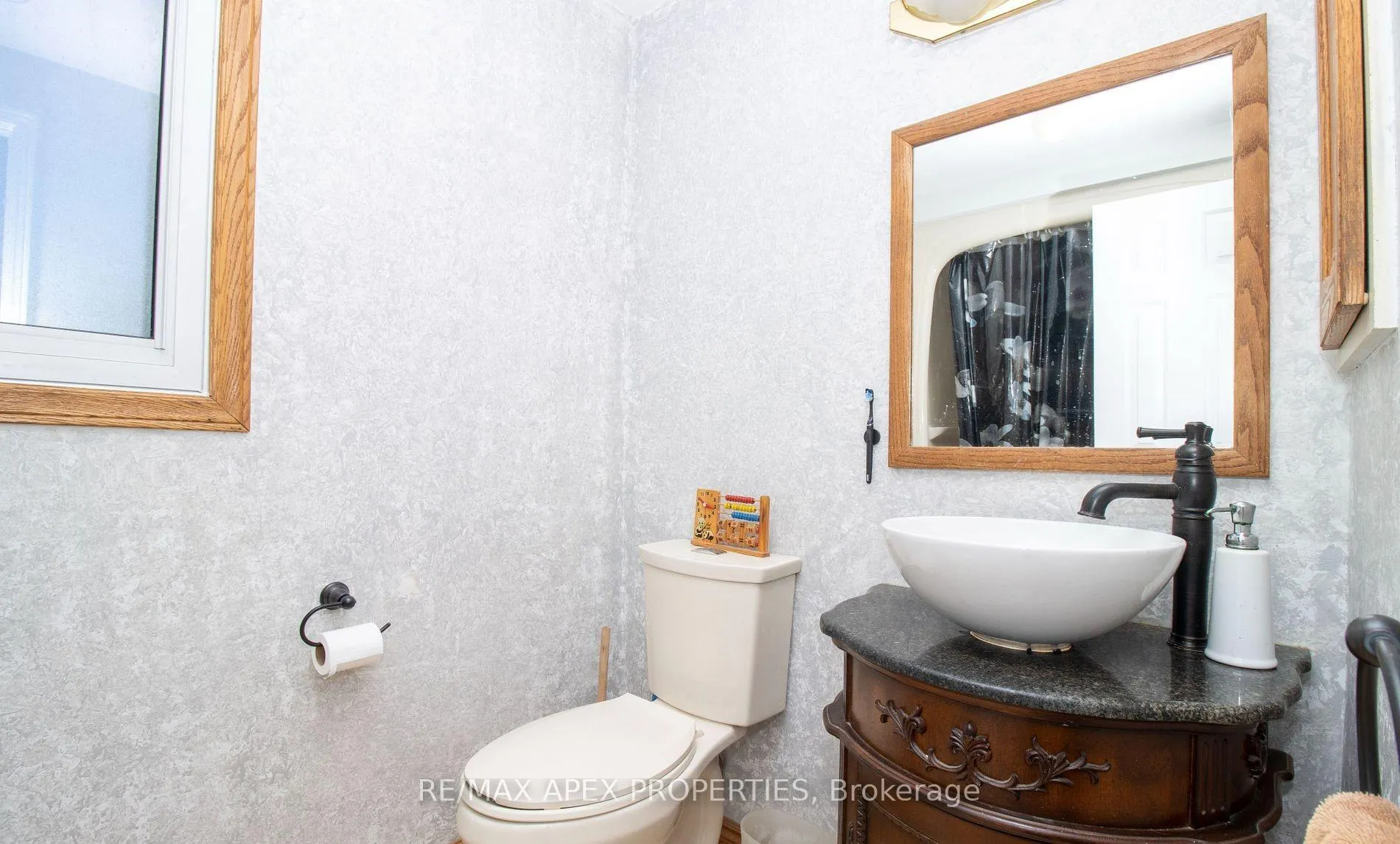 Photo 11 of 51 Jason Drive, Whitby, Pringle Creek — HOMEH