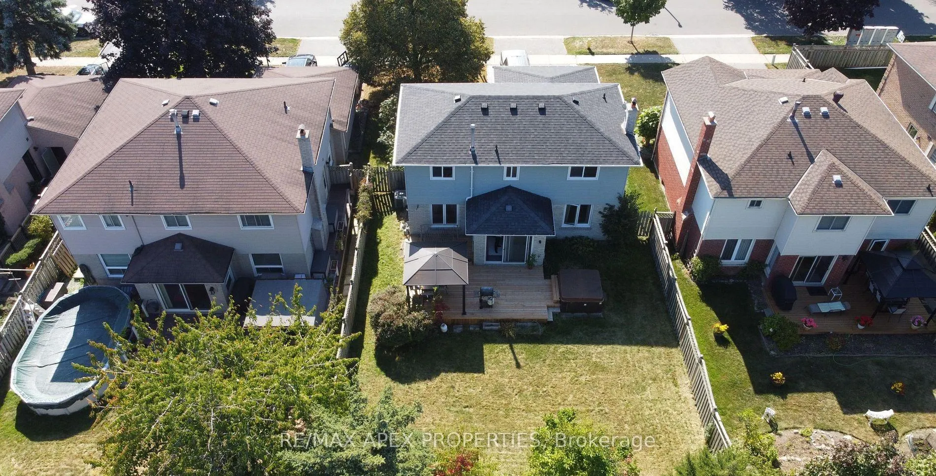 Photo 16 of 51 Jason Drive, Whitby, Pringle Creek — HOMEH