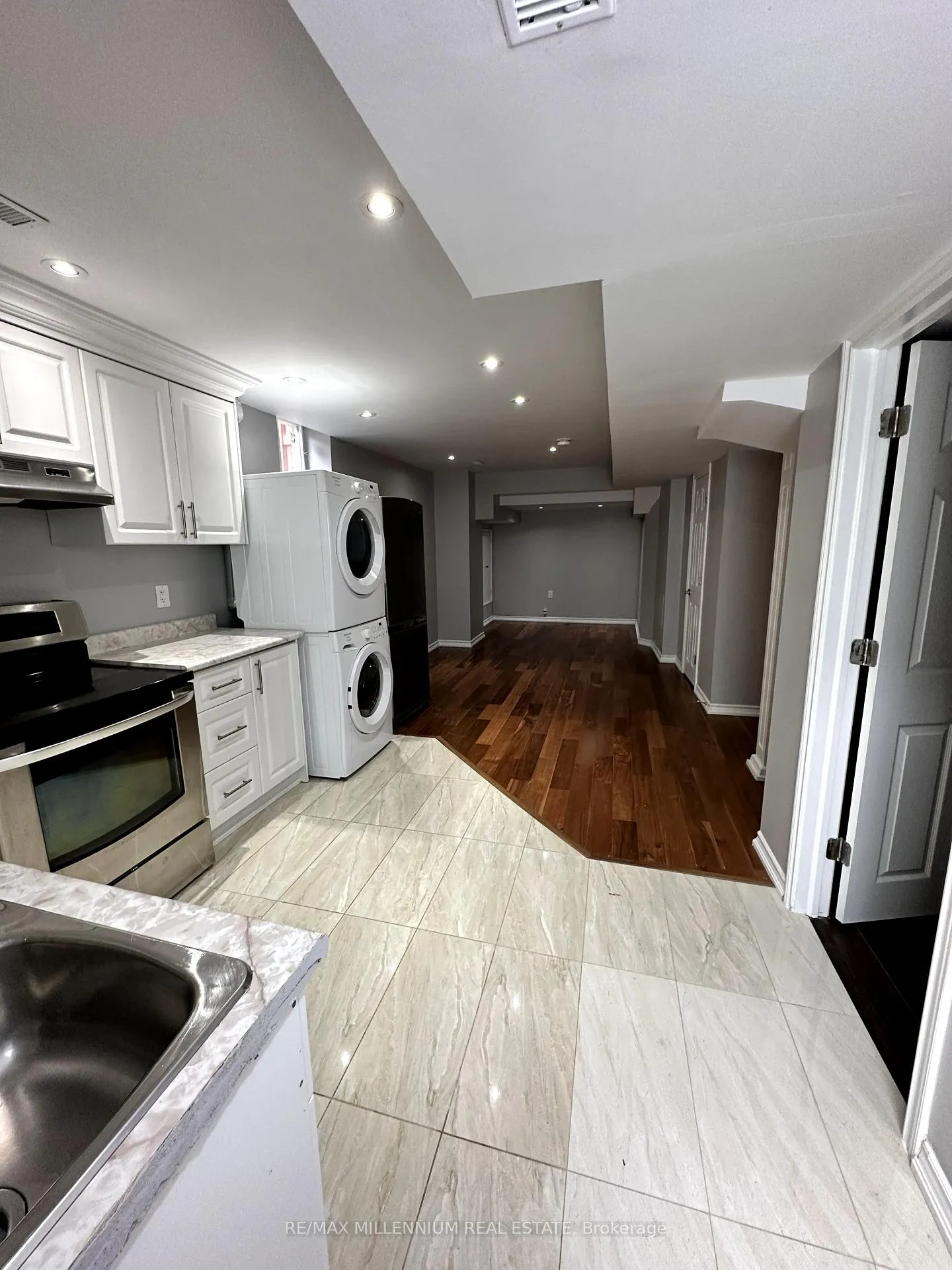 Photo 5 of 19 Calderstone Road, Brampton, Bram East — HOMEH