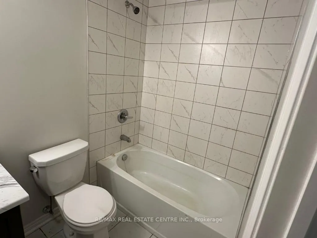 Photo 11 of 43 Mia Drive, Hamilton, Ryckmans — HOMEH