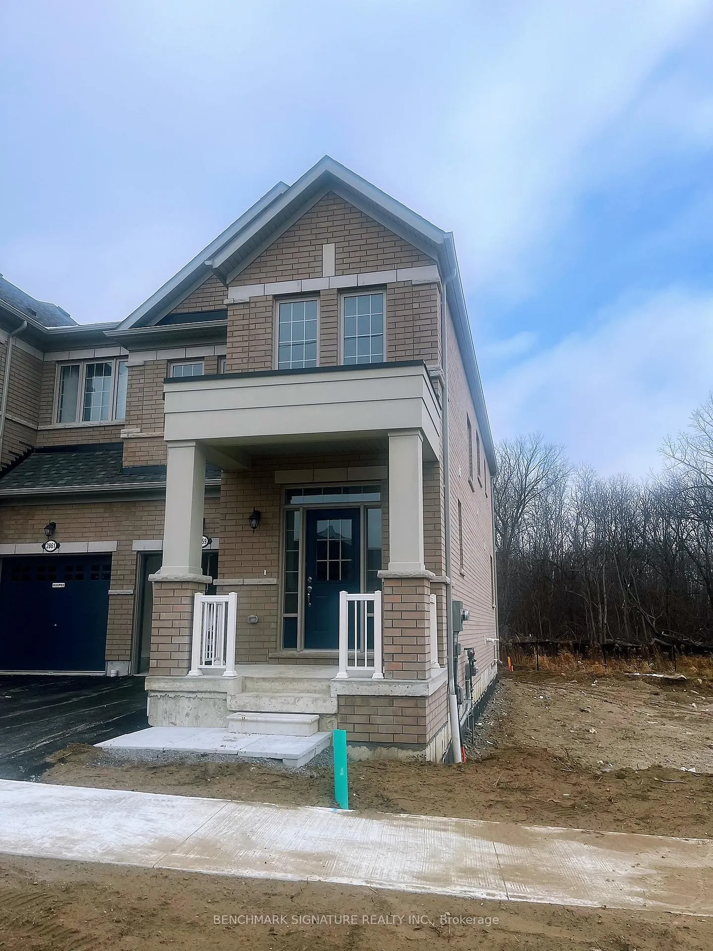 Photo 3 of 2859 Albatross Way, Pickering, Rural Pickering — HOMEH