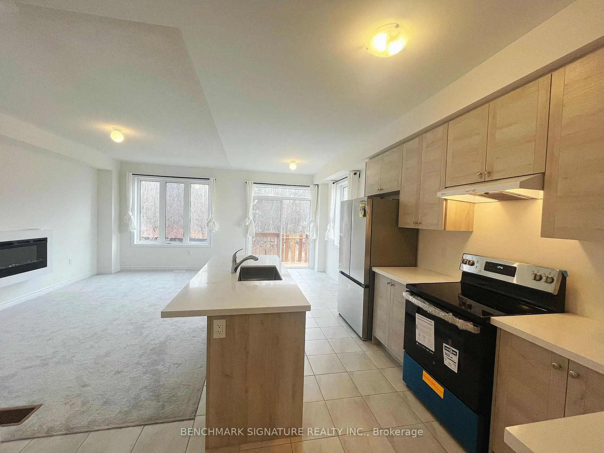 Photo 5 of 2859 Albatross Way, Pickering, Rural Pickering — HOMEH