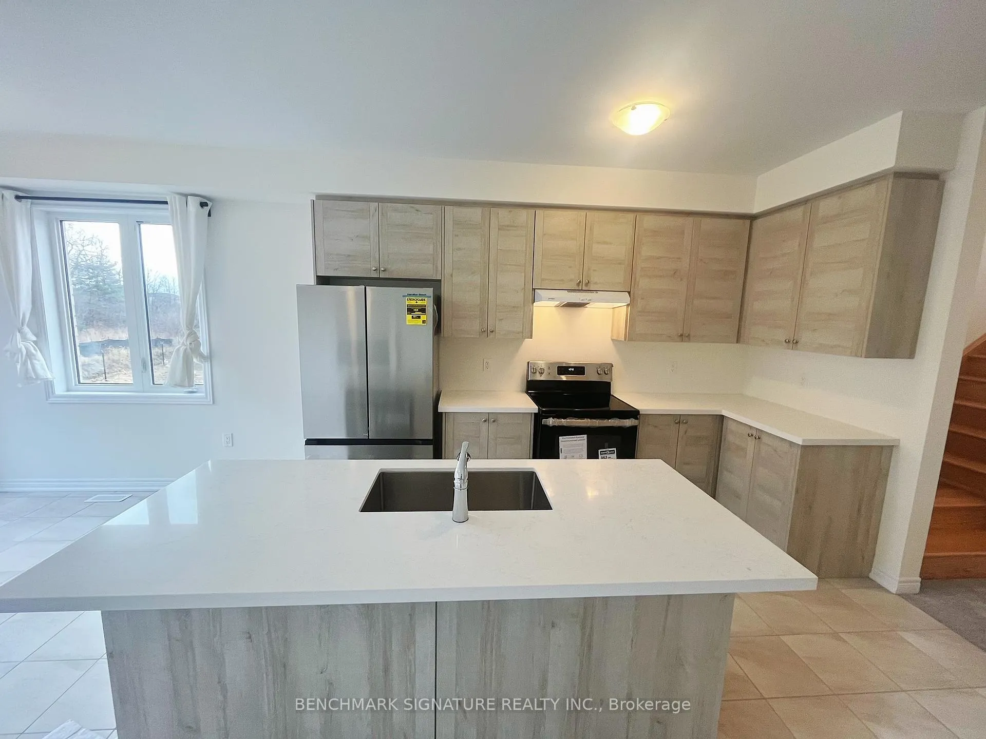 Photo 6 of 2859 Albatross Way, Pickering, Rural Pickering — HOMEH
