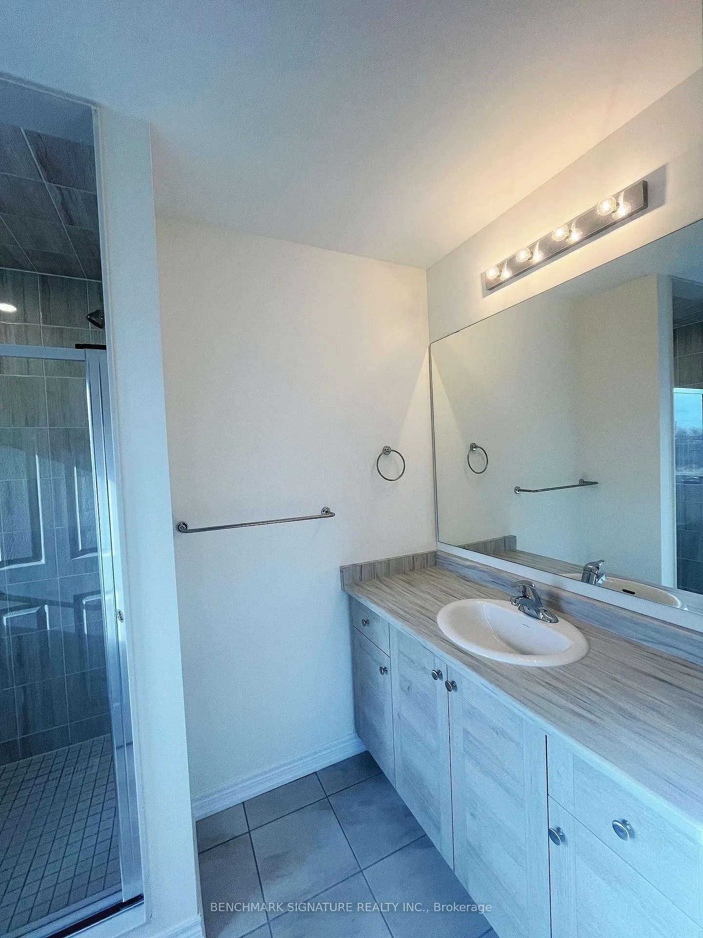 Photo 16 of 2859 Albatross Way, Pickering, Rural Pickering — HOMEH