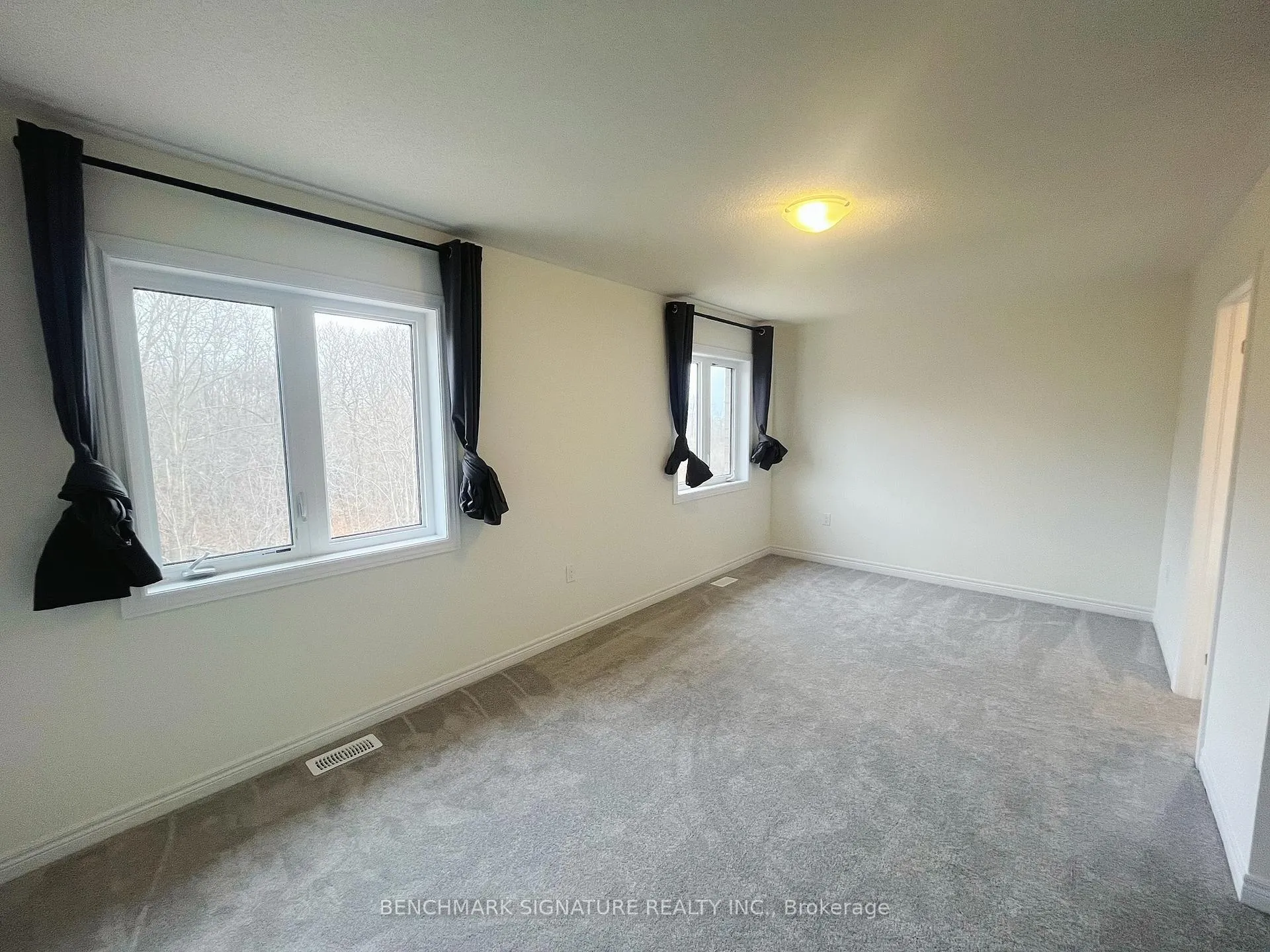 Photo 17 of 2859 Albatross Way, Pickering, Rural Pickering — HOMEH