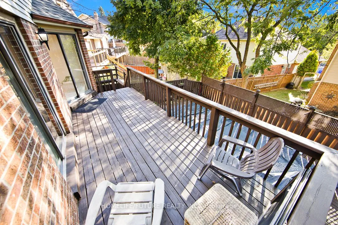 Photo 23 of 1244 Maple Ridge Drive, Pickering, Liverpool — HOMEH