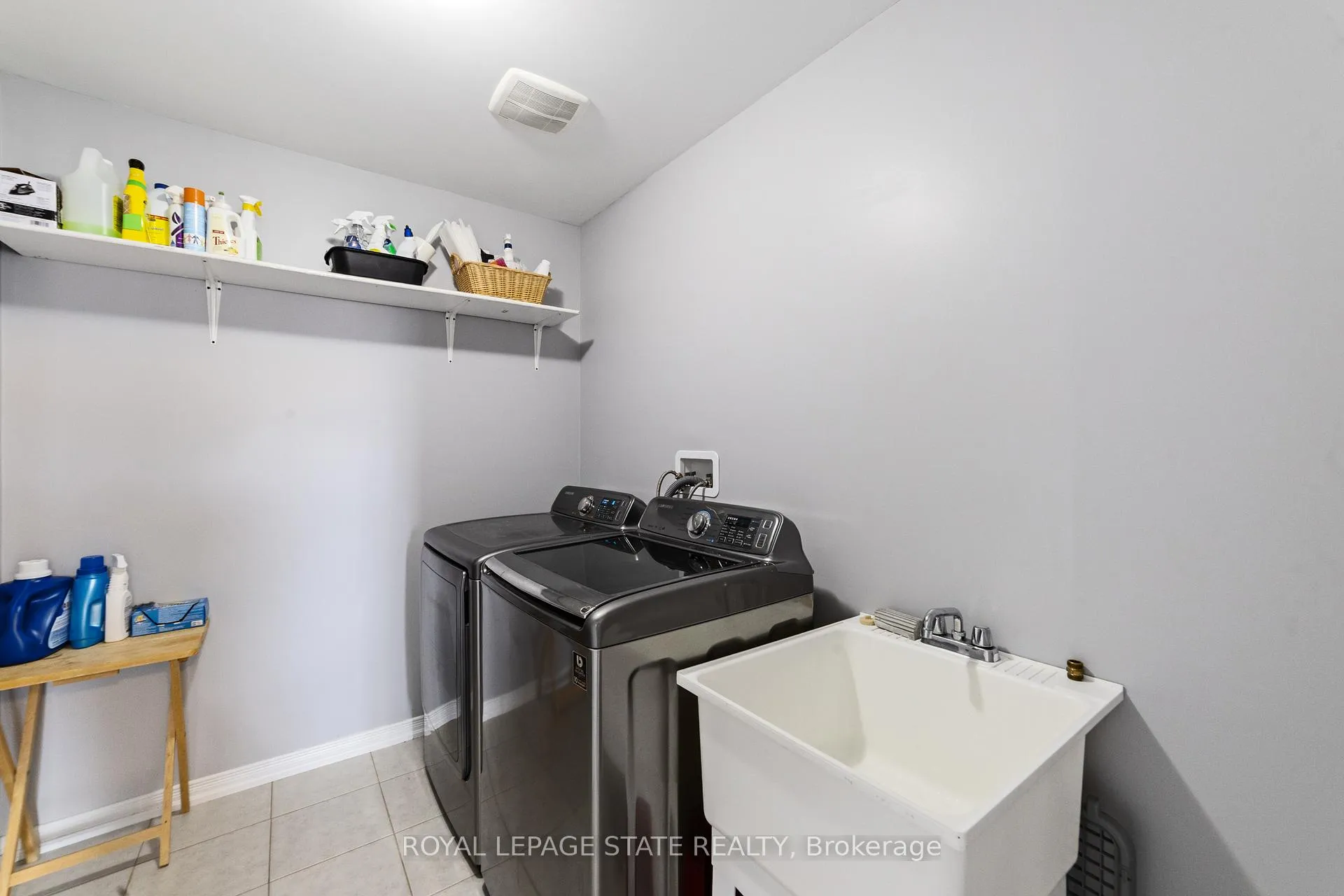 Photo 28 of 4 Tinlin Drive, Hamilton, Binbrook — HOMEH