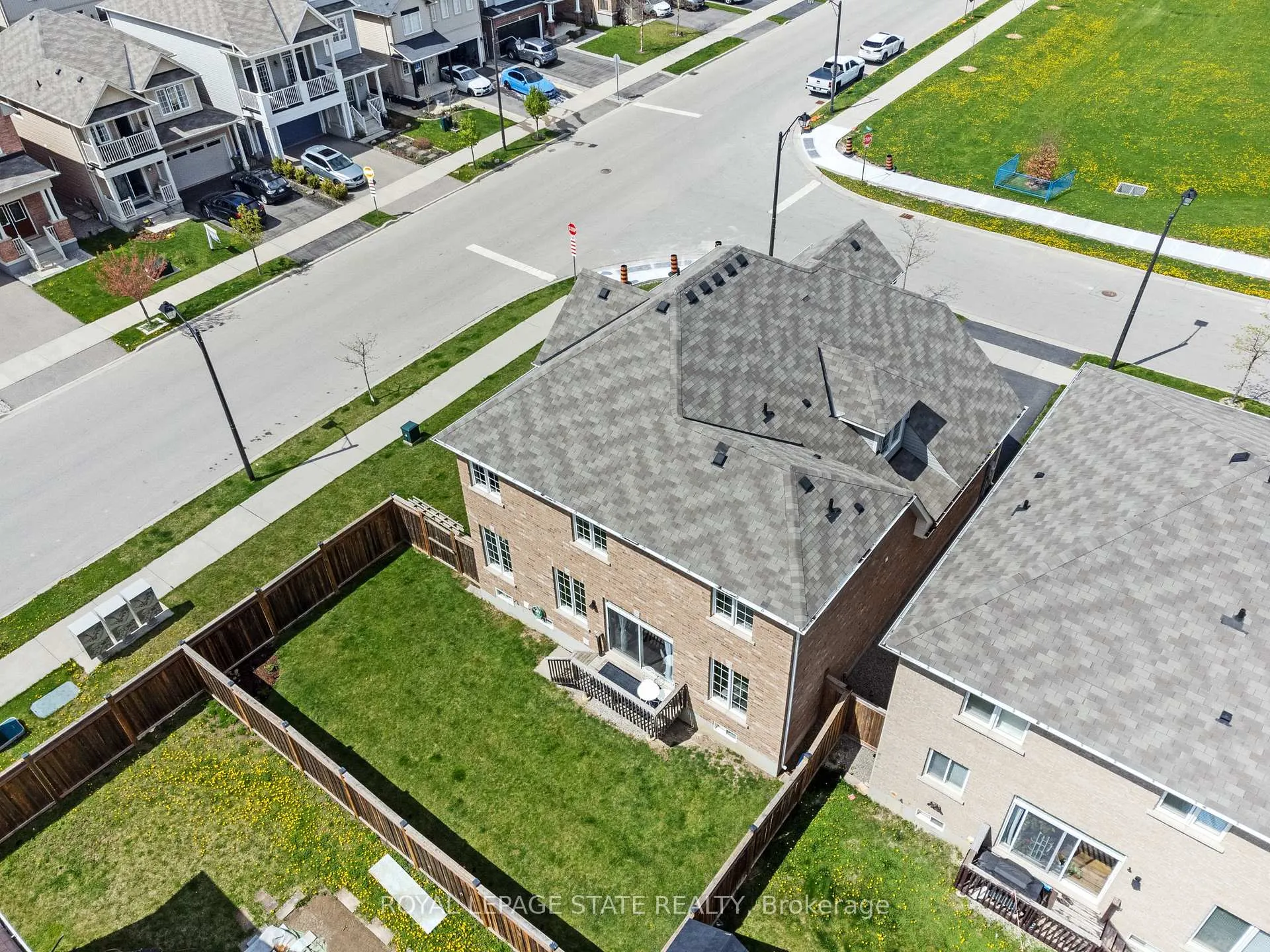 Photo 46 of 4 Tinlin Drive, Hamilton, Binbrook — HOMEH