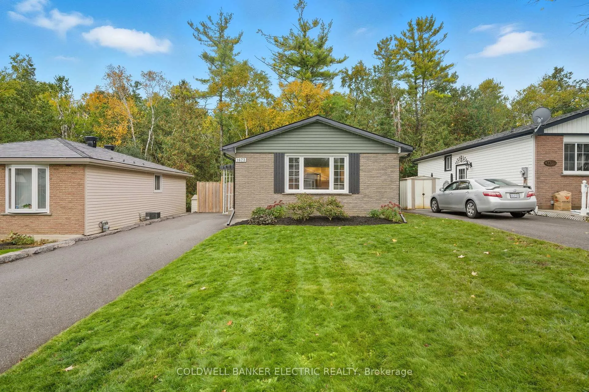Photo 1 of 1673 Redwood Drive, Peterborough, Monaghan Ward 2 — HOMEH