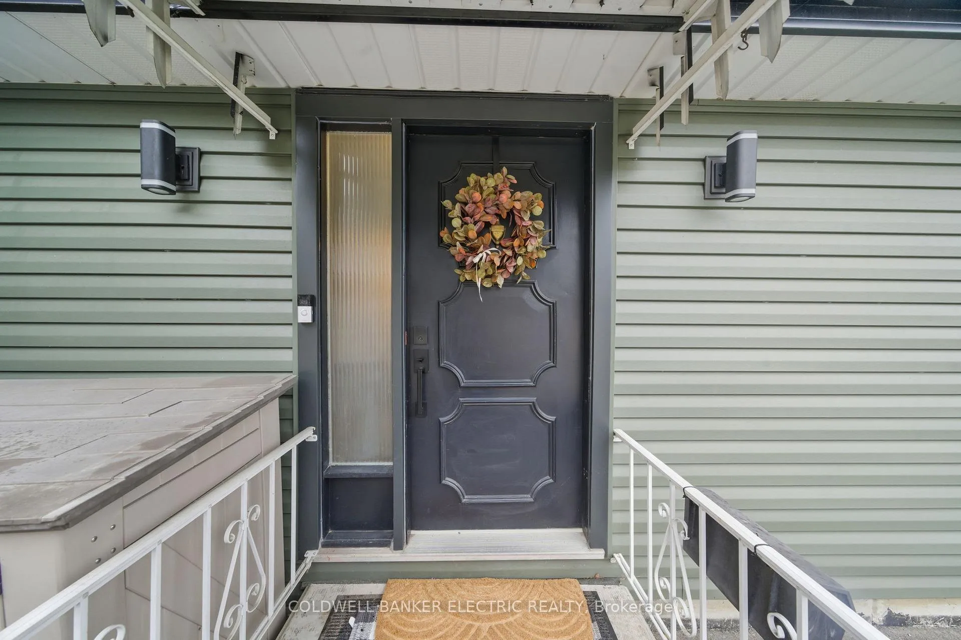 Photo 3 of 1673 Redwood Drive, Peterborough, Monaghan Ward 2 — HOMEH