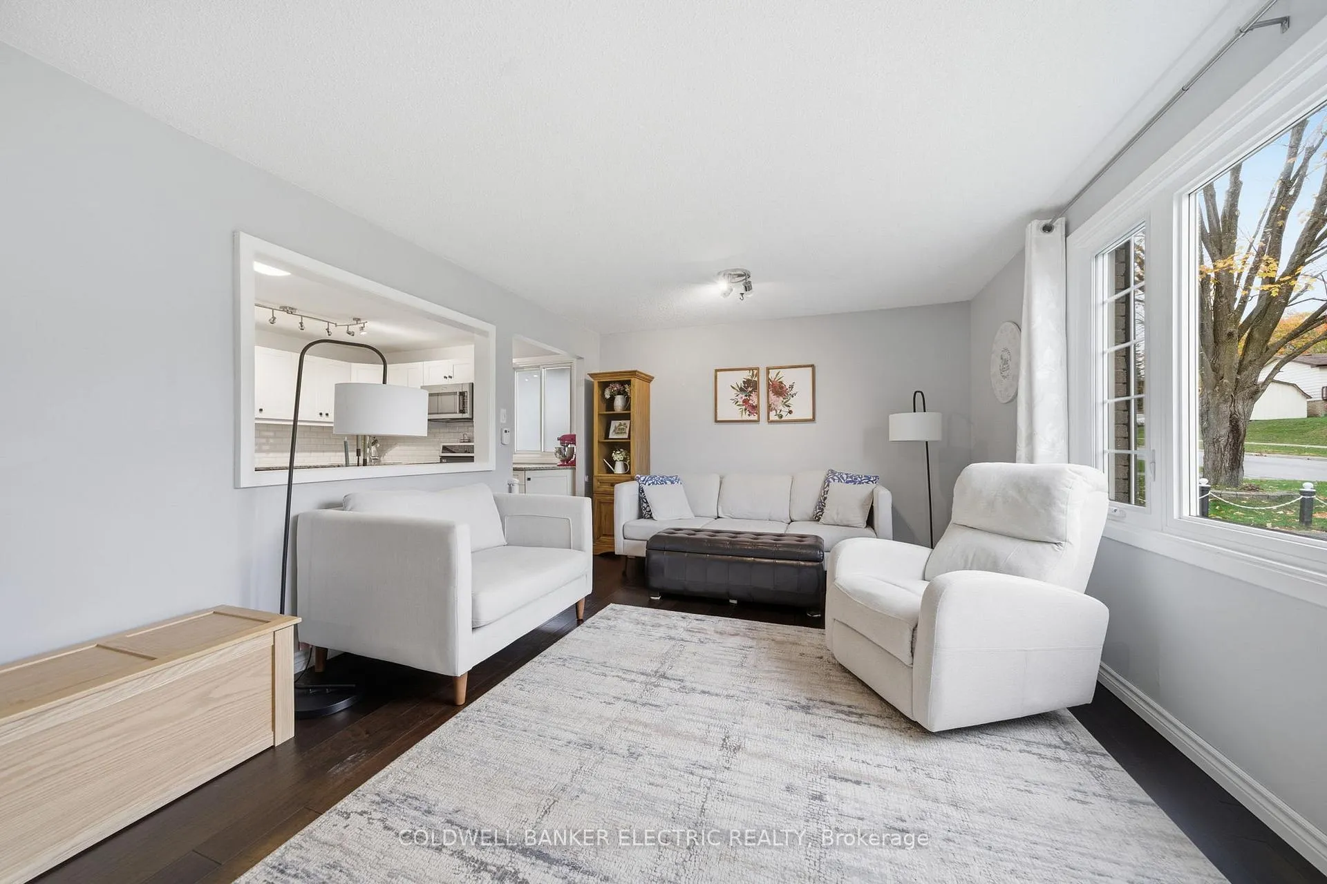 Photo 7 of 1673 Redwood Drive, Peterborough, Monaghan Ward 2 — HOMEH