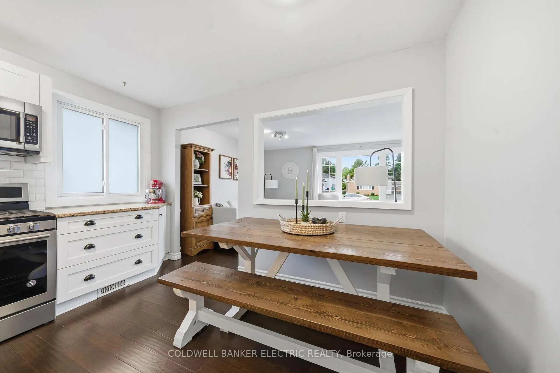 Photo 11 of 1673 Redwood Drive, Peterborough, Monaghan Ward 2 — HOMEH