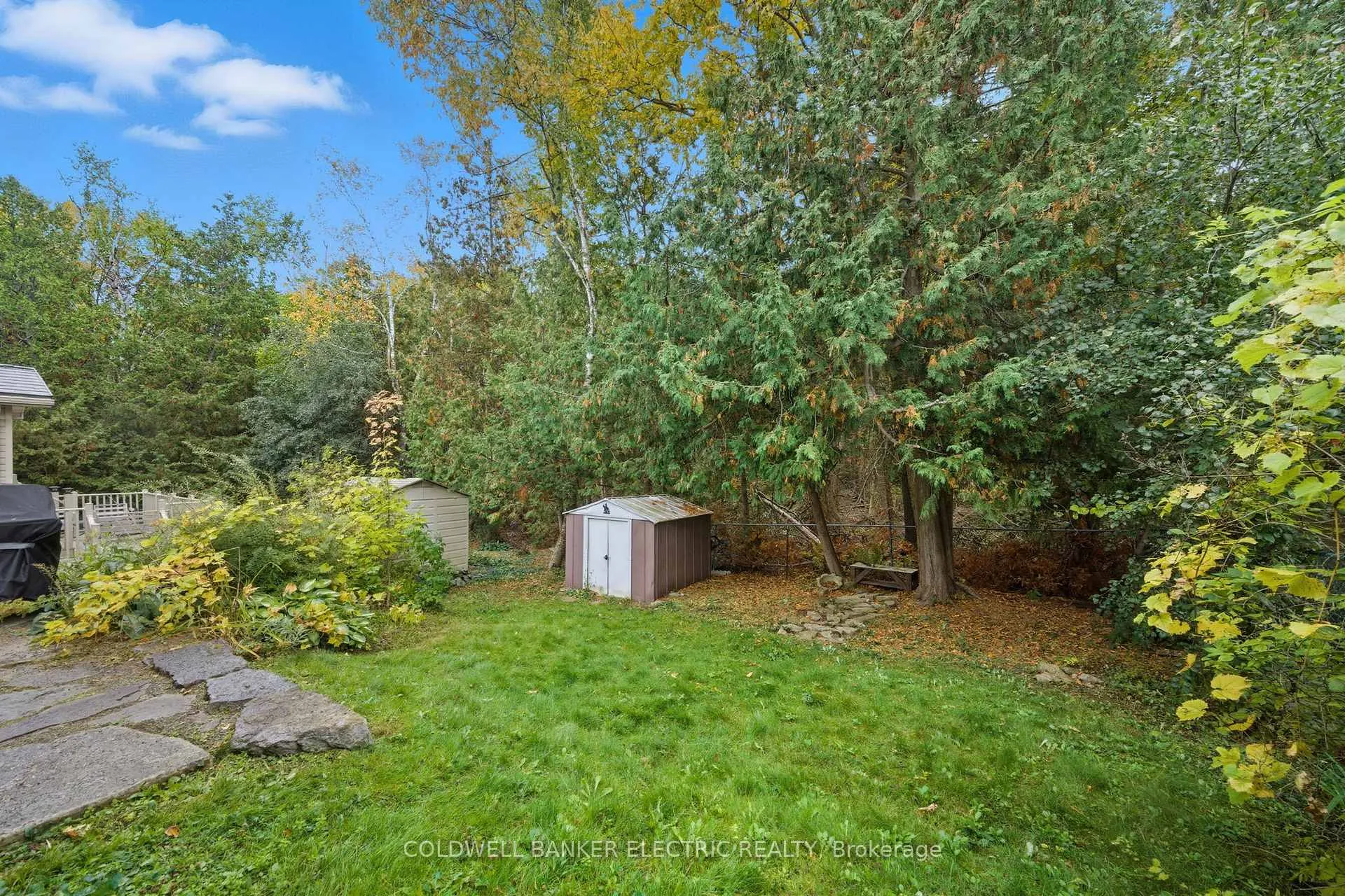 Photo 32 of 1673 Redwood Drive, Peterborough, Monaghan Ward 2 — HOMEH