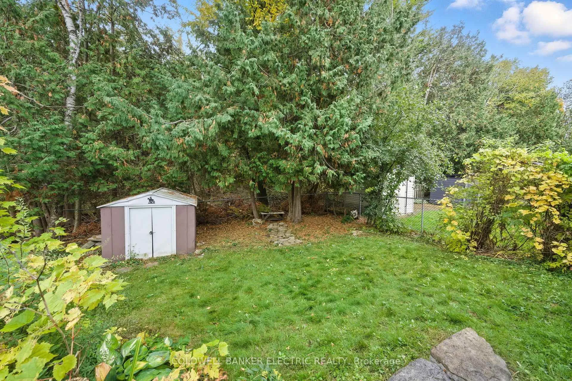 Photo 33 of 1673 Redwood Drive, Peterborough, Monaghan Ward 2 — HOMEH