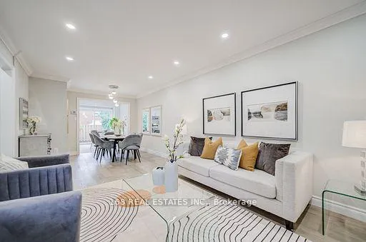 Photo 2 of 65 Rejane Crescent, Vaughan, Crestwood-Springfarm-Yorkhill — HOMEH