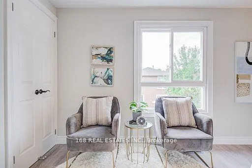 Photo 16 of 65 Rejane Crescent, Vaughan, Crestwood-Springfarm-Yorkhill — HOMEH