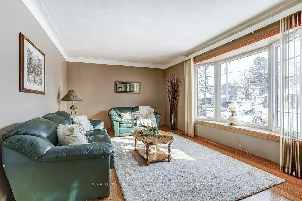 Photo 6 of 79 Fairview Road, Grimsby, Grimsby Beach — HOMEH