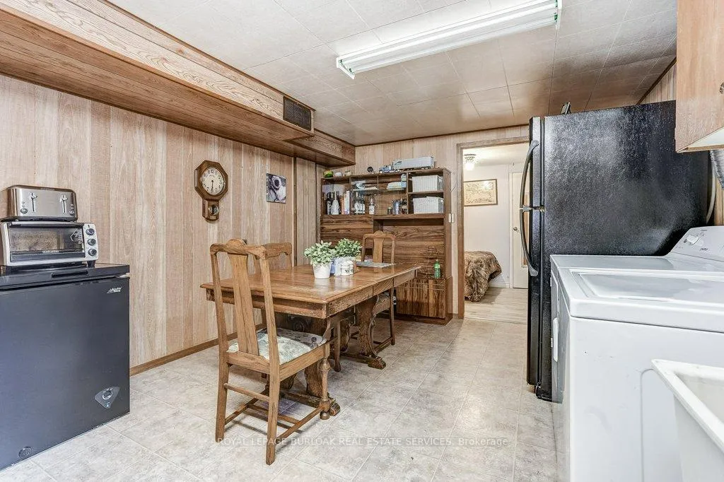 Photo 17 of 79 Fairview Road, Grimsby, Grimsby Beach — HOMEH