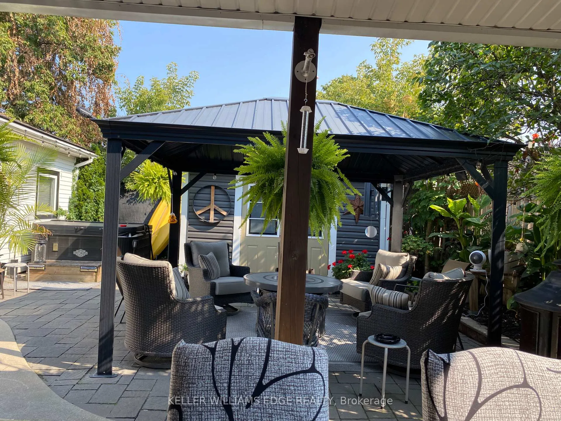 Photo 43 of 56 Tolton Avenue, Hamilton, Normanhurst — HOMEH