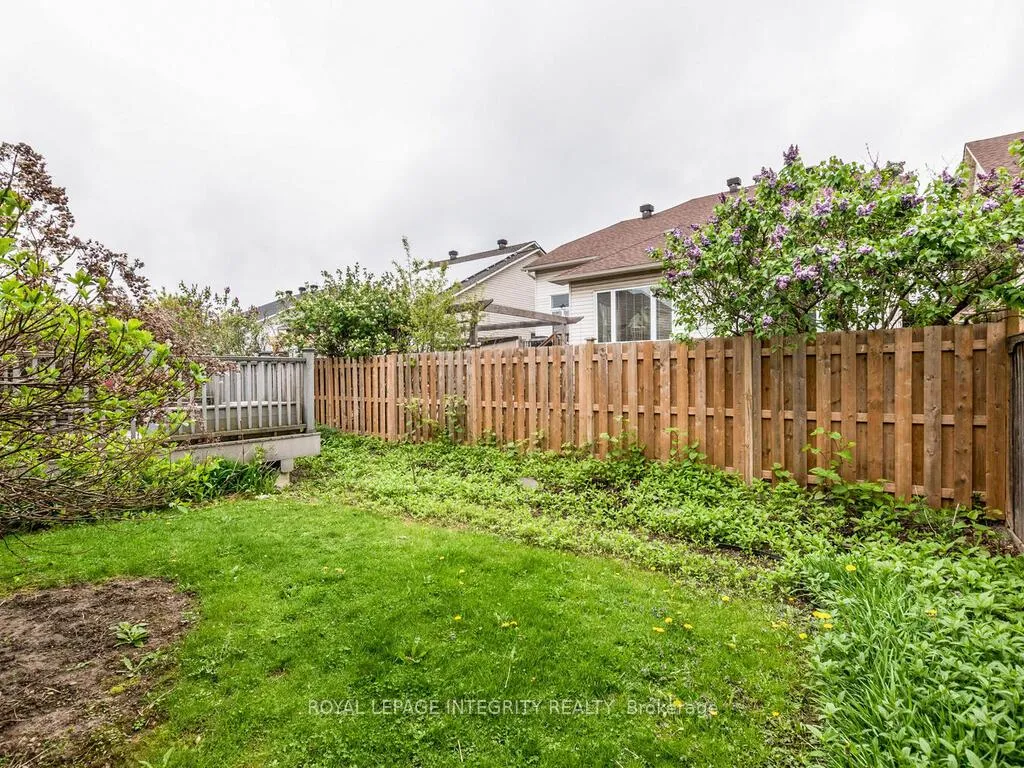 Photo 36 of 223 Willow Creek Circle, Ottawa, Barrhaven - Strandherd — HOMEH