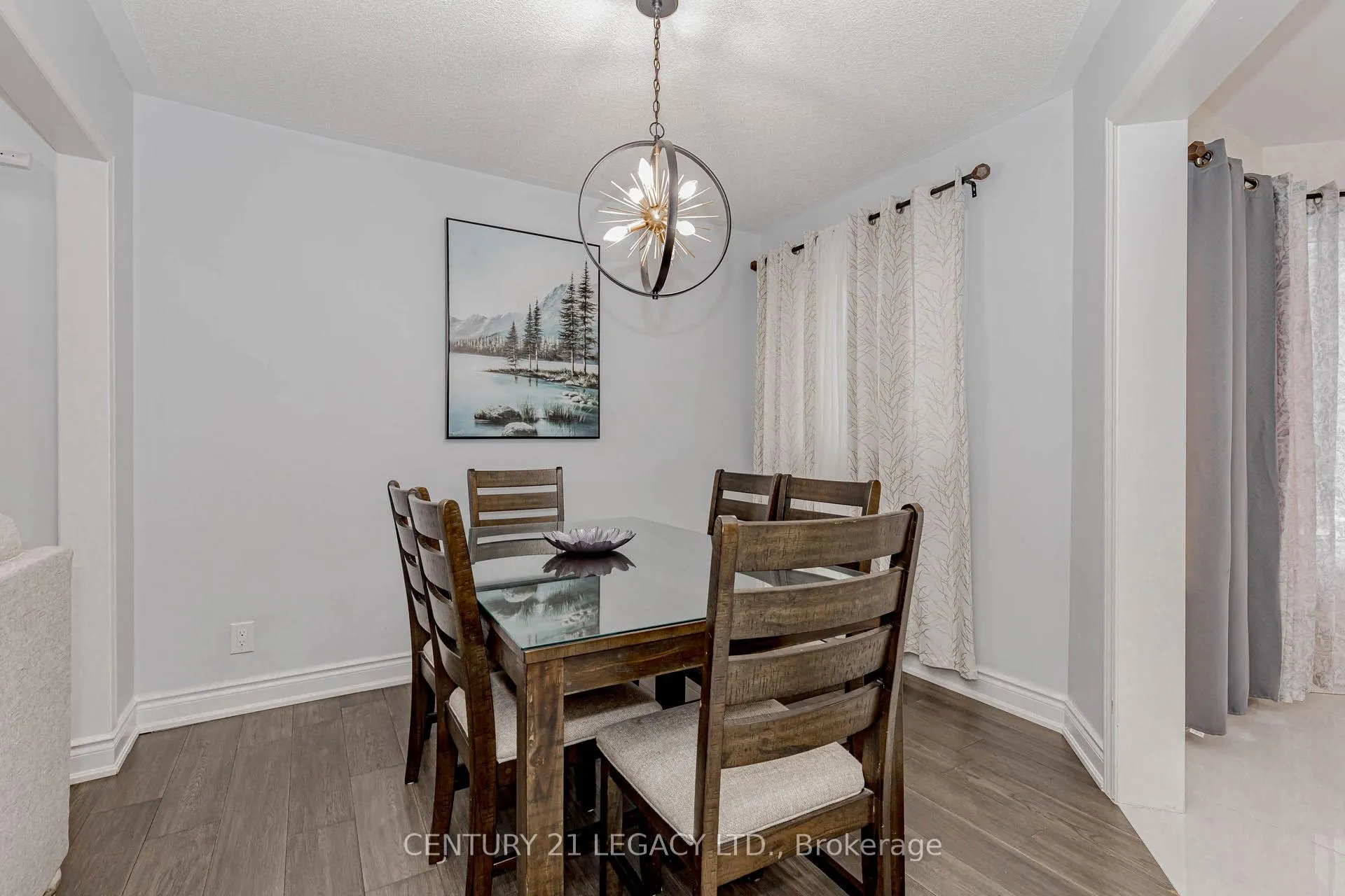 Photo 10 of 36 Valonia Drive, Brampton, Brampton North — HOMEH