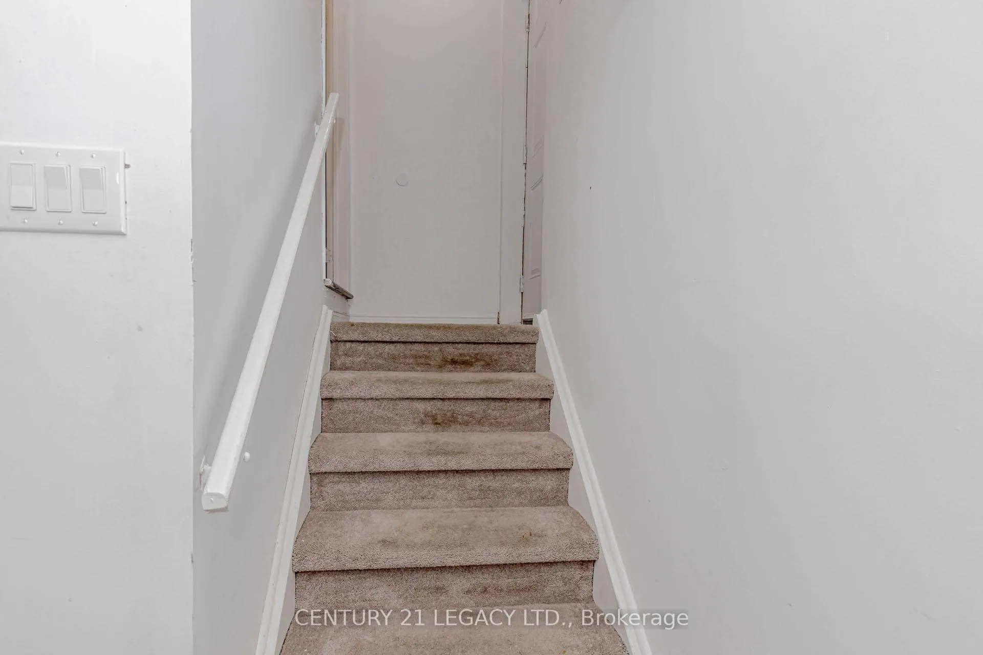 Photo 42 of 36 Valonia Drive, Brampton, Brampton North — HOMEH