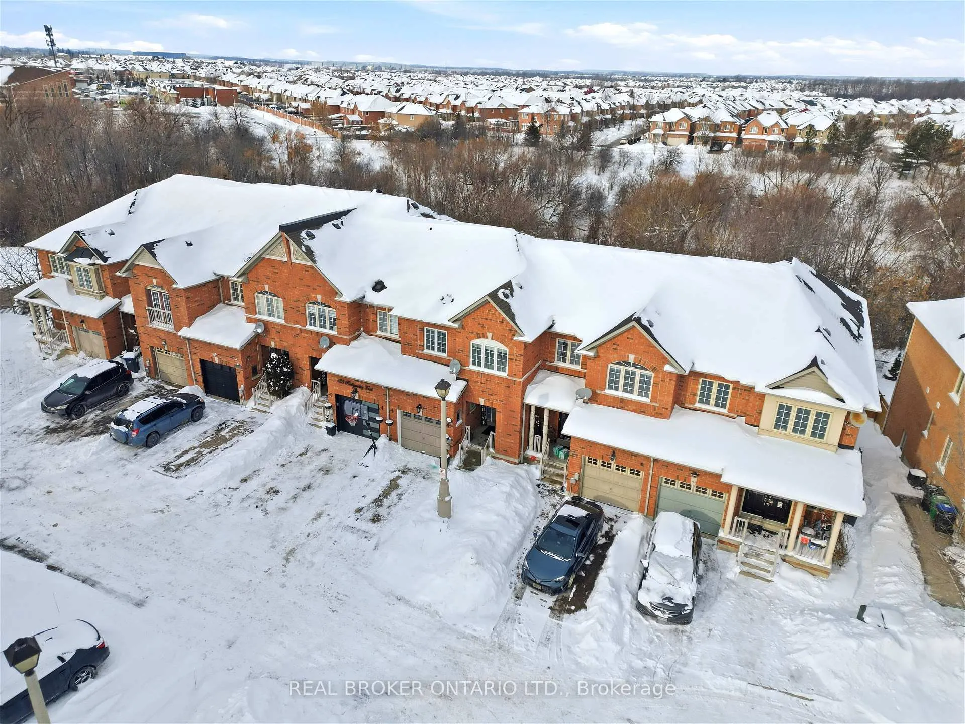 Photo 2 of 133 Rockgarden Trail, Brampton, Sandringham-Wellington — HOMEH
