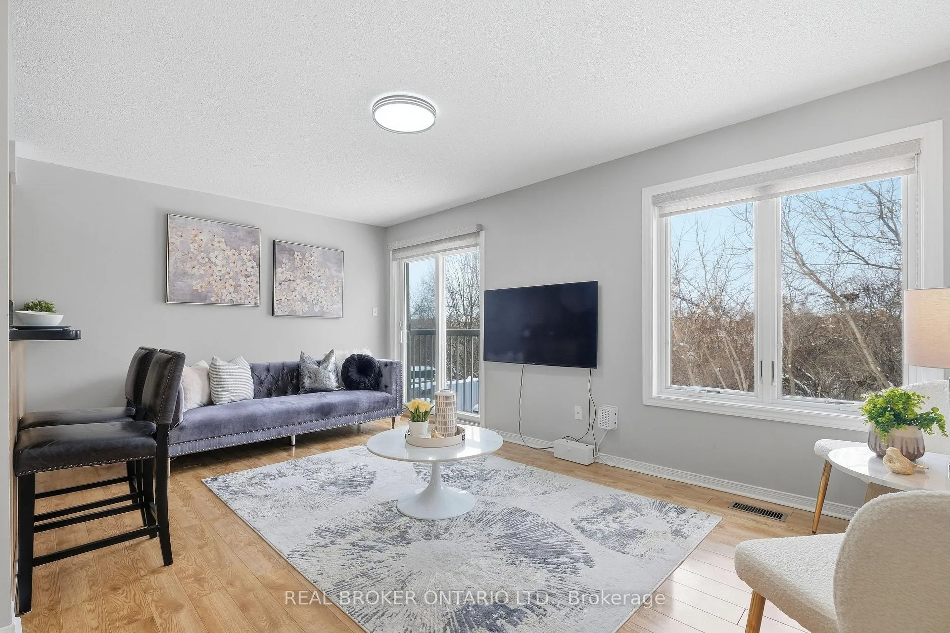Photo 10 of 133 Rockgarden Trail, Brampton, Sandringham-Wellington — HOMEH