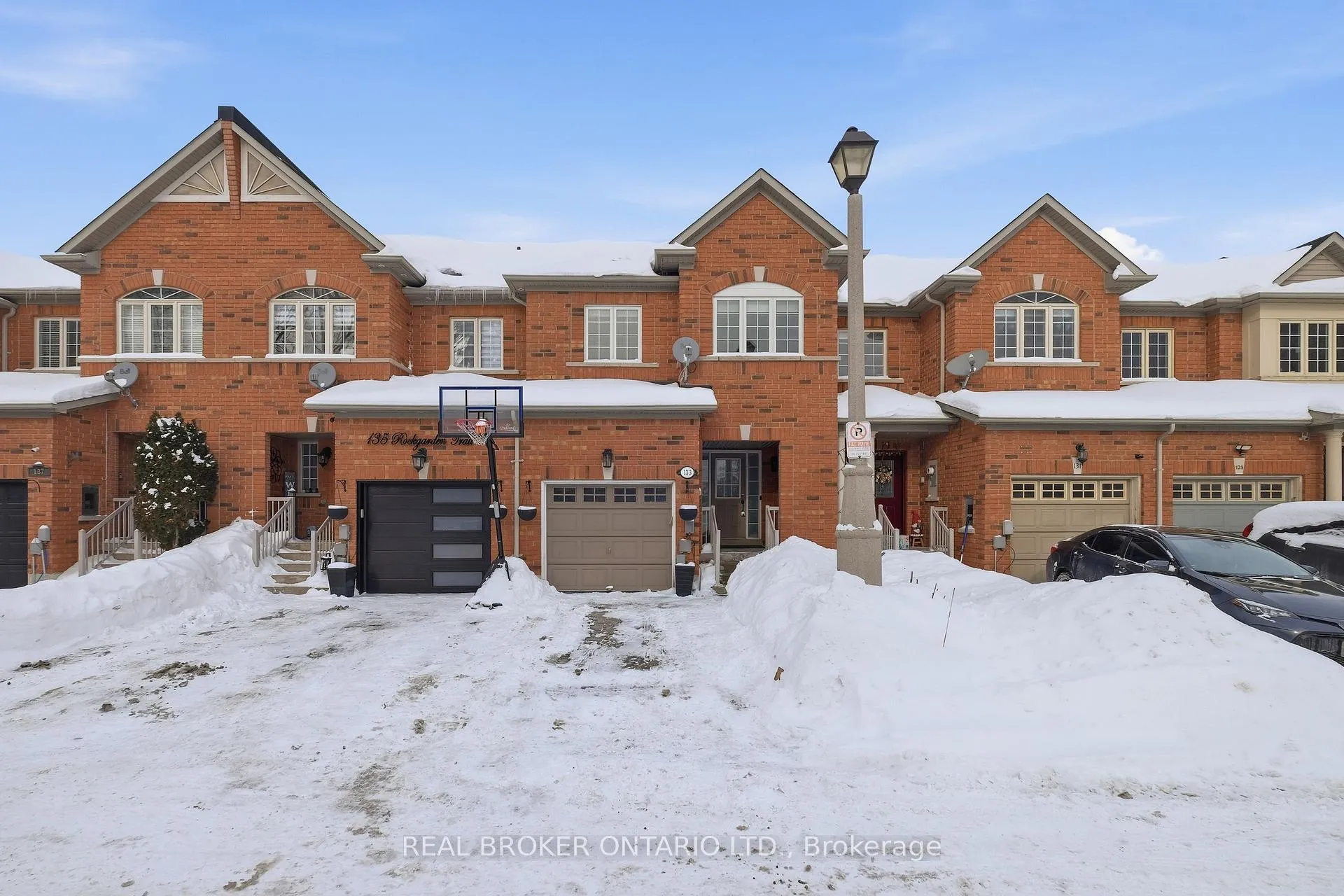 Photo 32 of 133 Rockgarden Trail, Brampton, Sandringham-Wellington — HOMEH