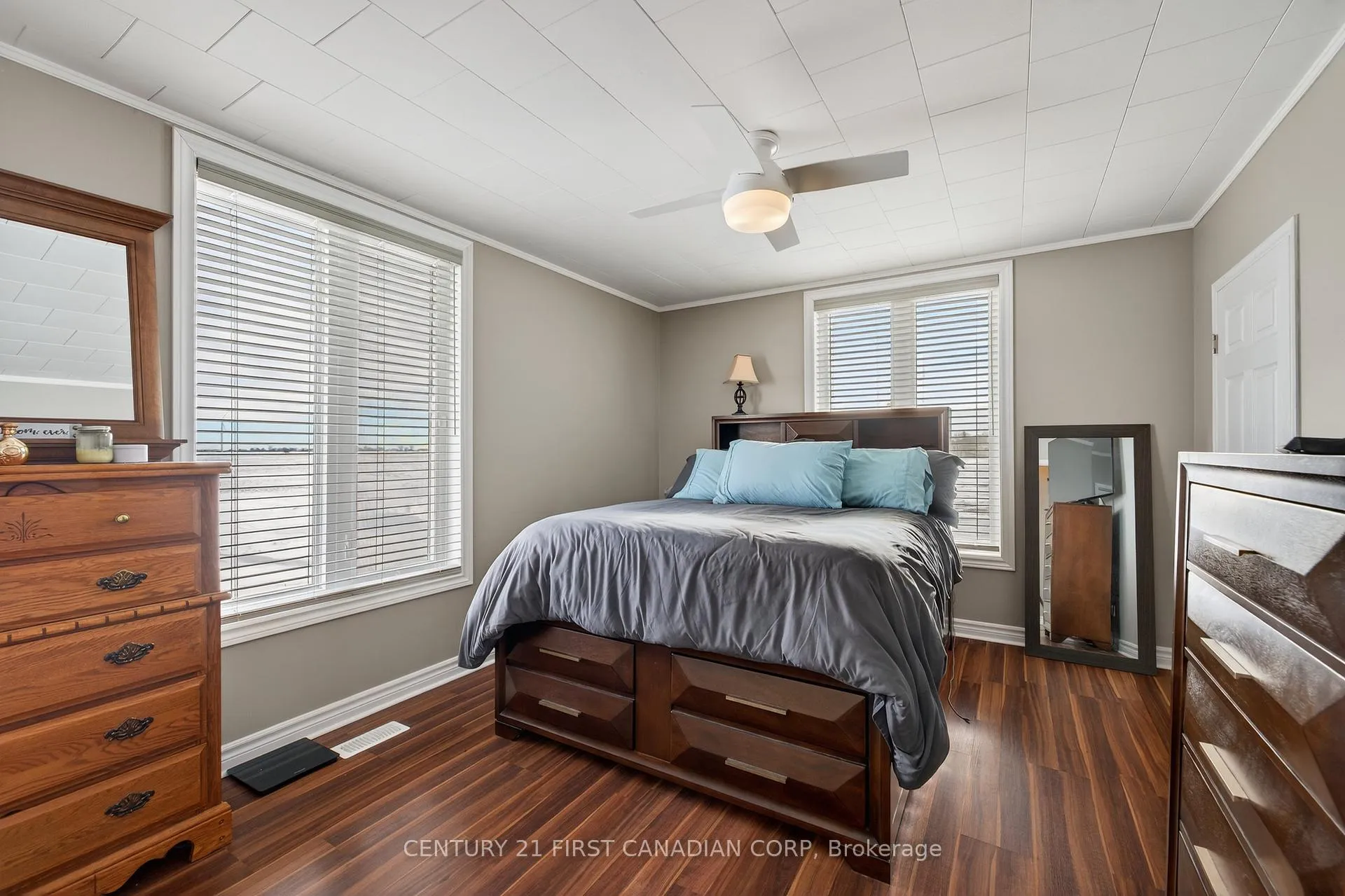 Photo 10 of 20385 Port Road, Chatham-Kent, Raleigh — HOMEH