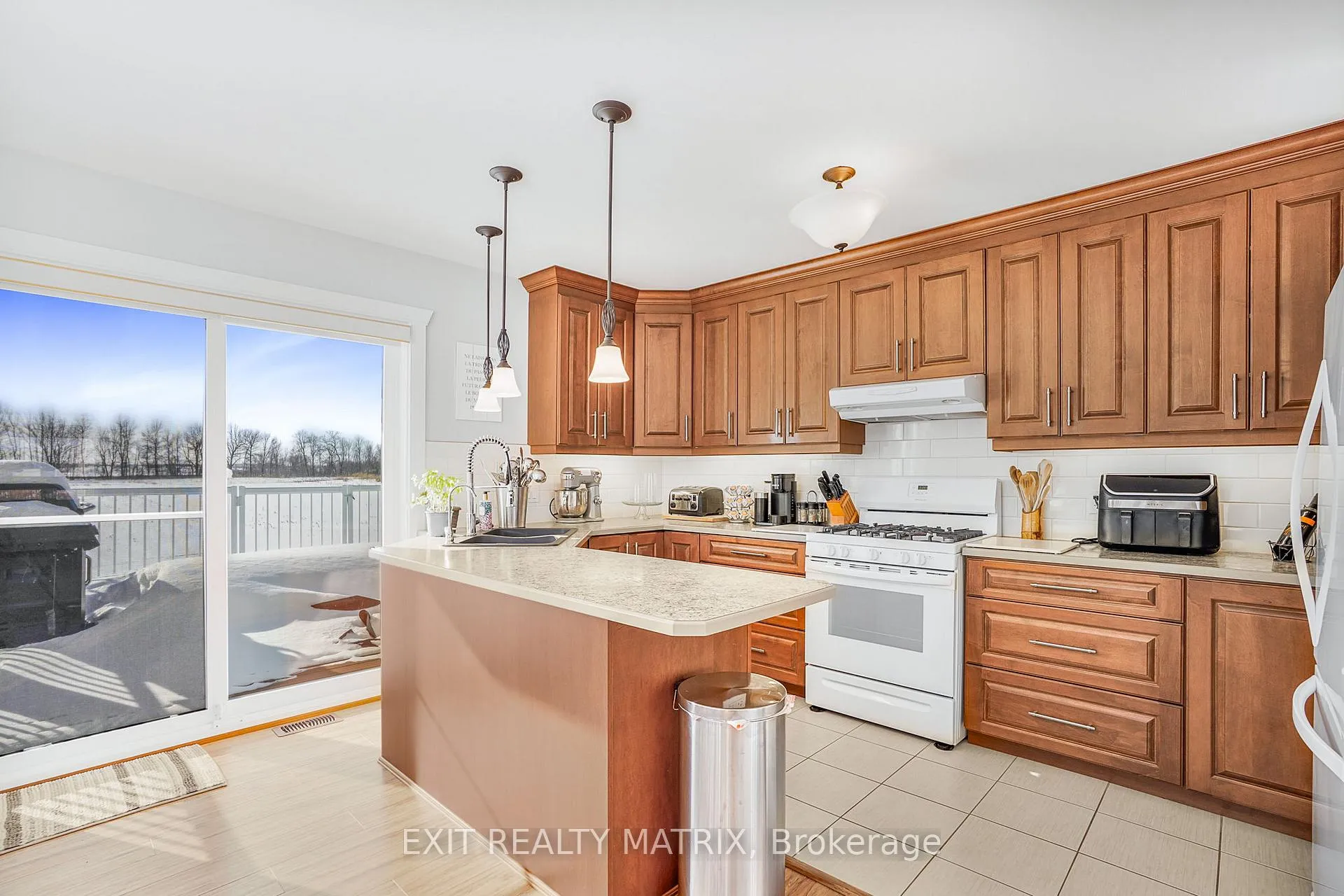 Photo 10 of 3100 Pattee Road E, Champlain, Champlain Twp — HOMEH