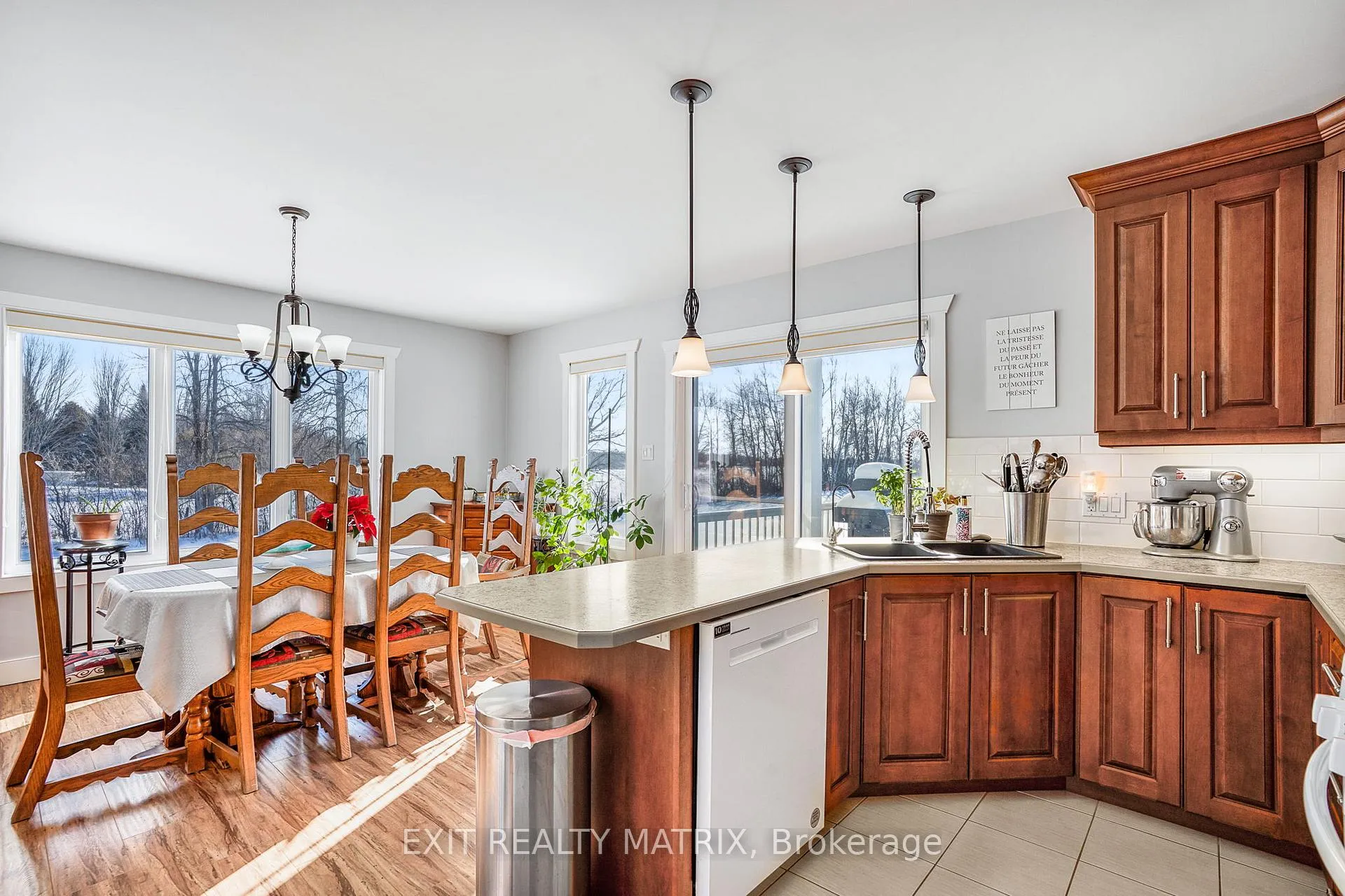 Photo 11 of 3100 Pattee Road E, Champlain, Champlain Twp — HOMEH