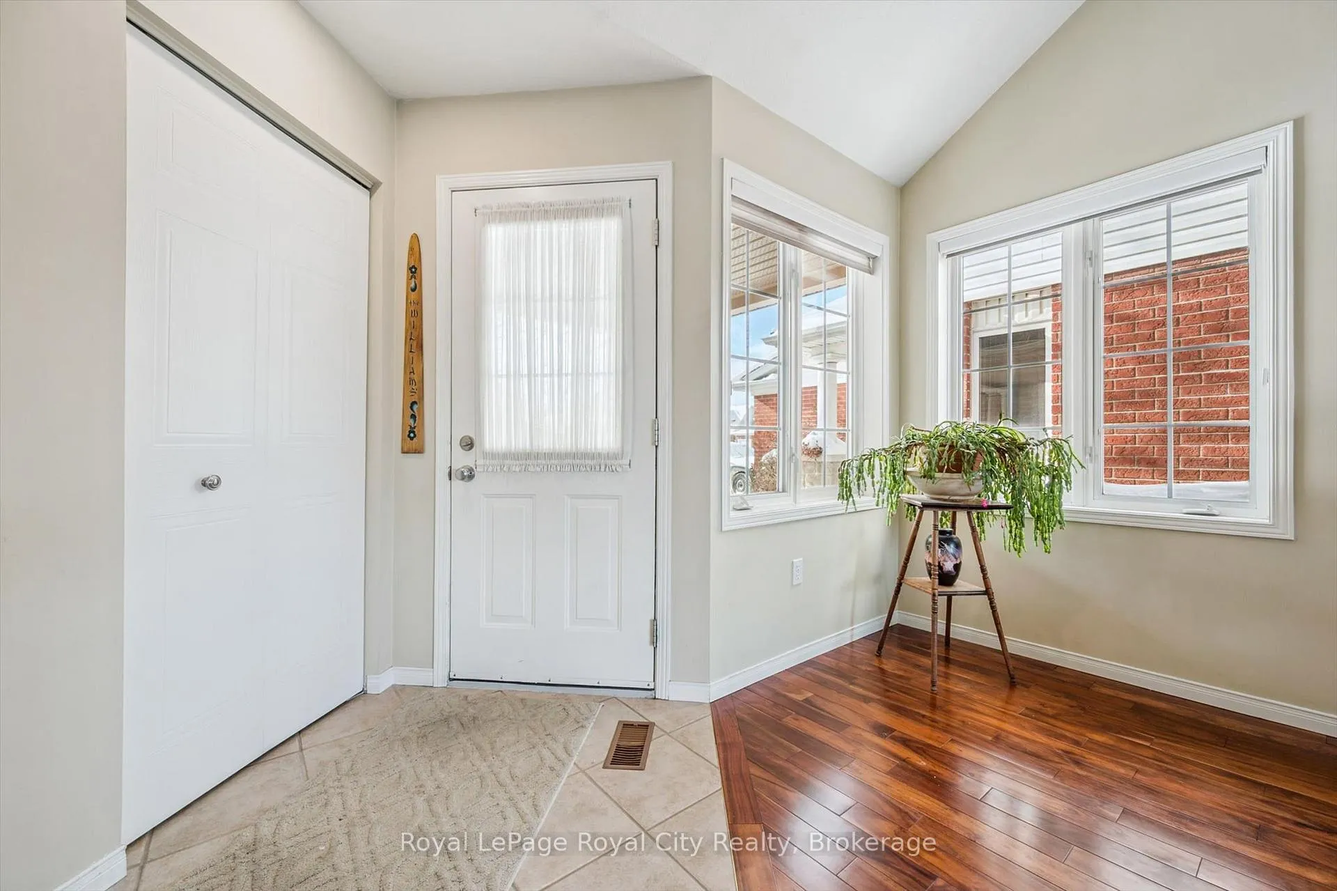 Photo 3 of 347 Starwood Drive, Guelph, Grange Road — HOMEH