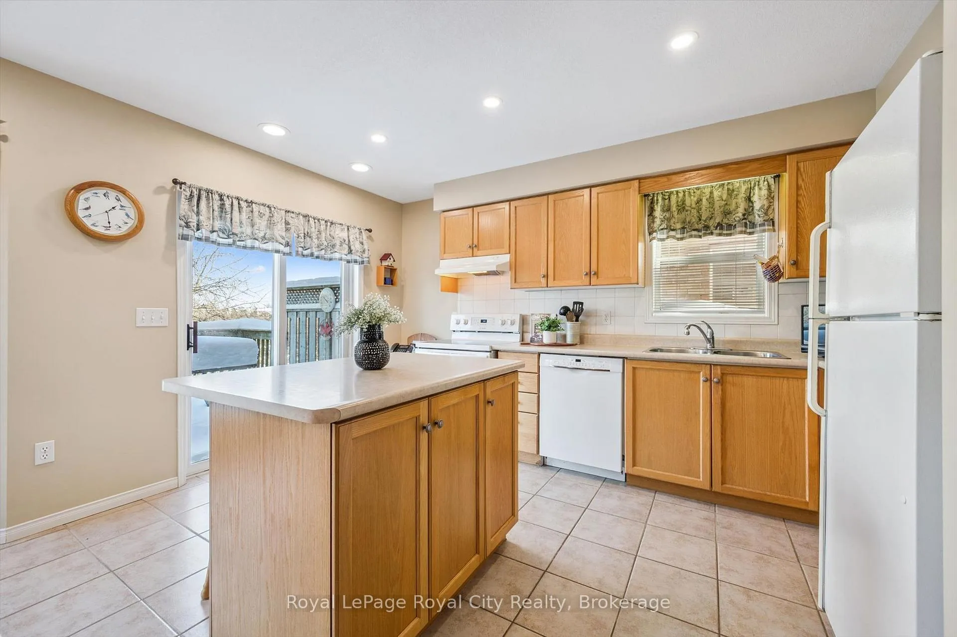 Photo 13 of 347 Starwood Drive, Guelph, Grange Road — HOMEH