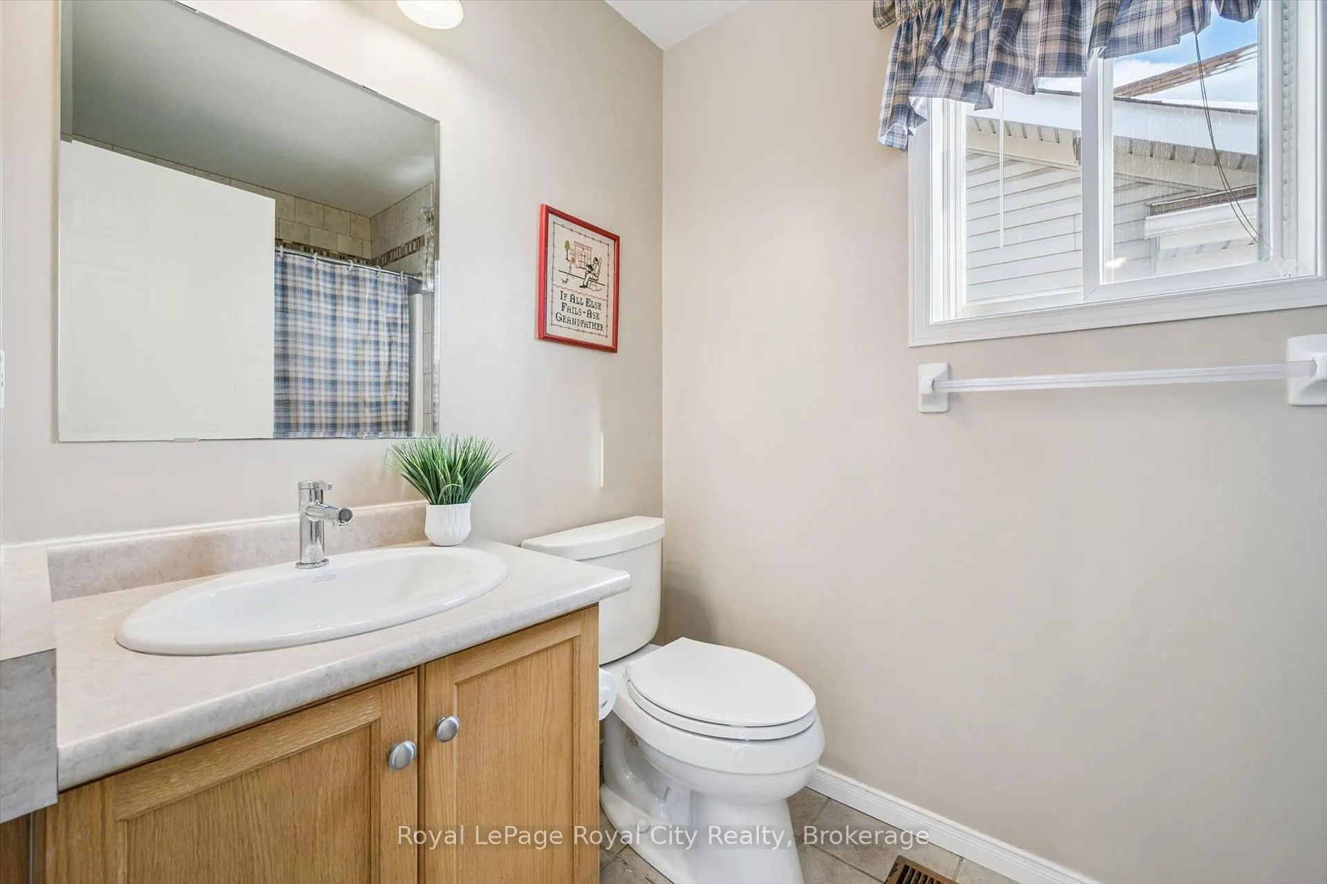 Photo 23 of 347 Starwood Drive, Guelph, Grange Road — HOMEH