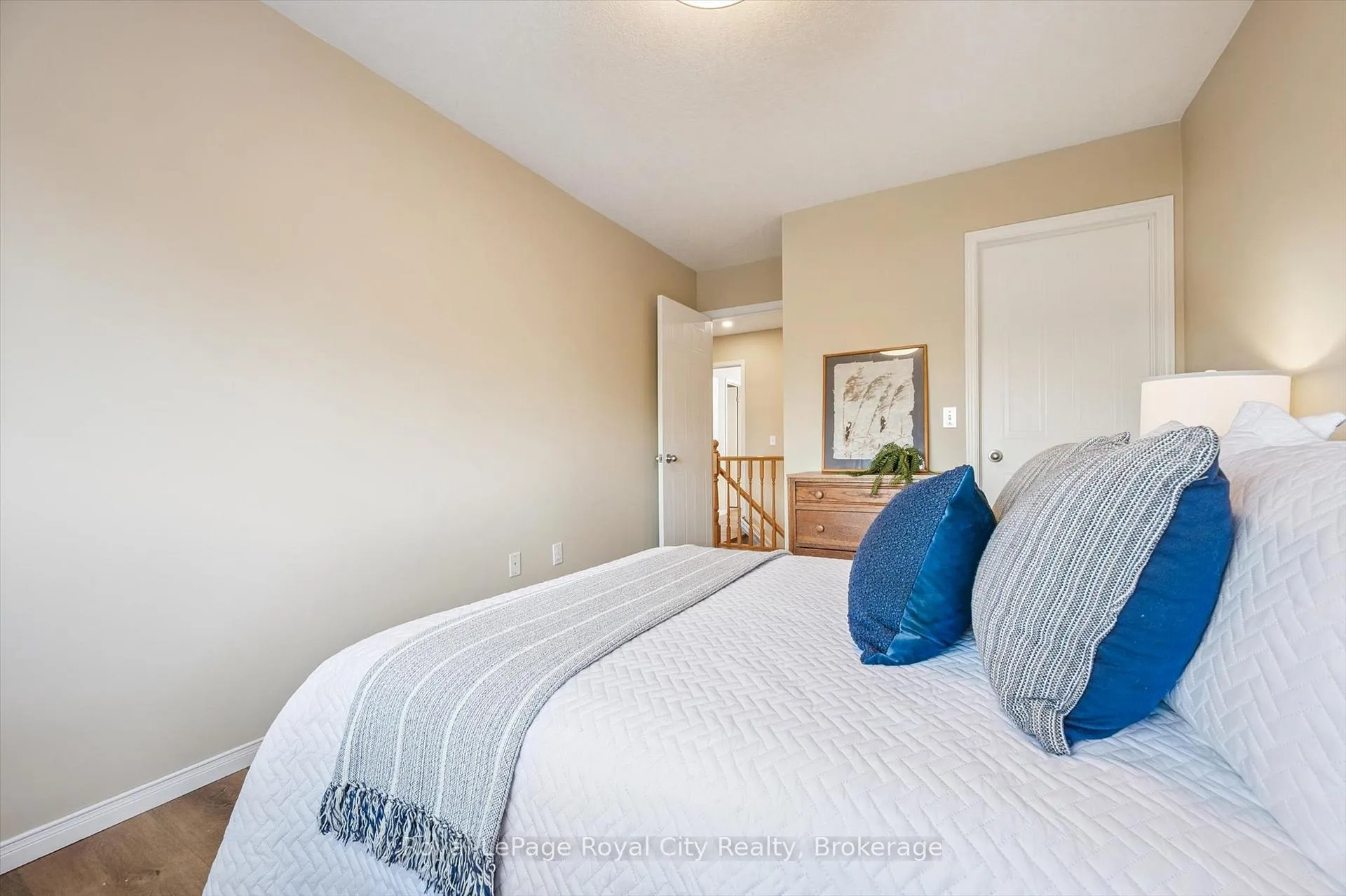 Photo 25 of 347 Starwood Drive, Guelph, Grange Road — HOMEH