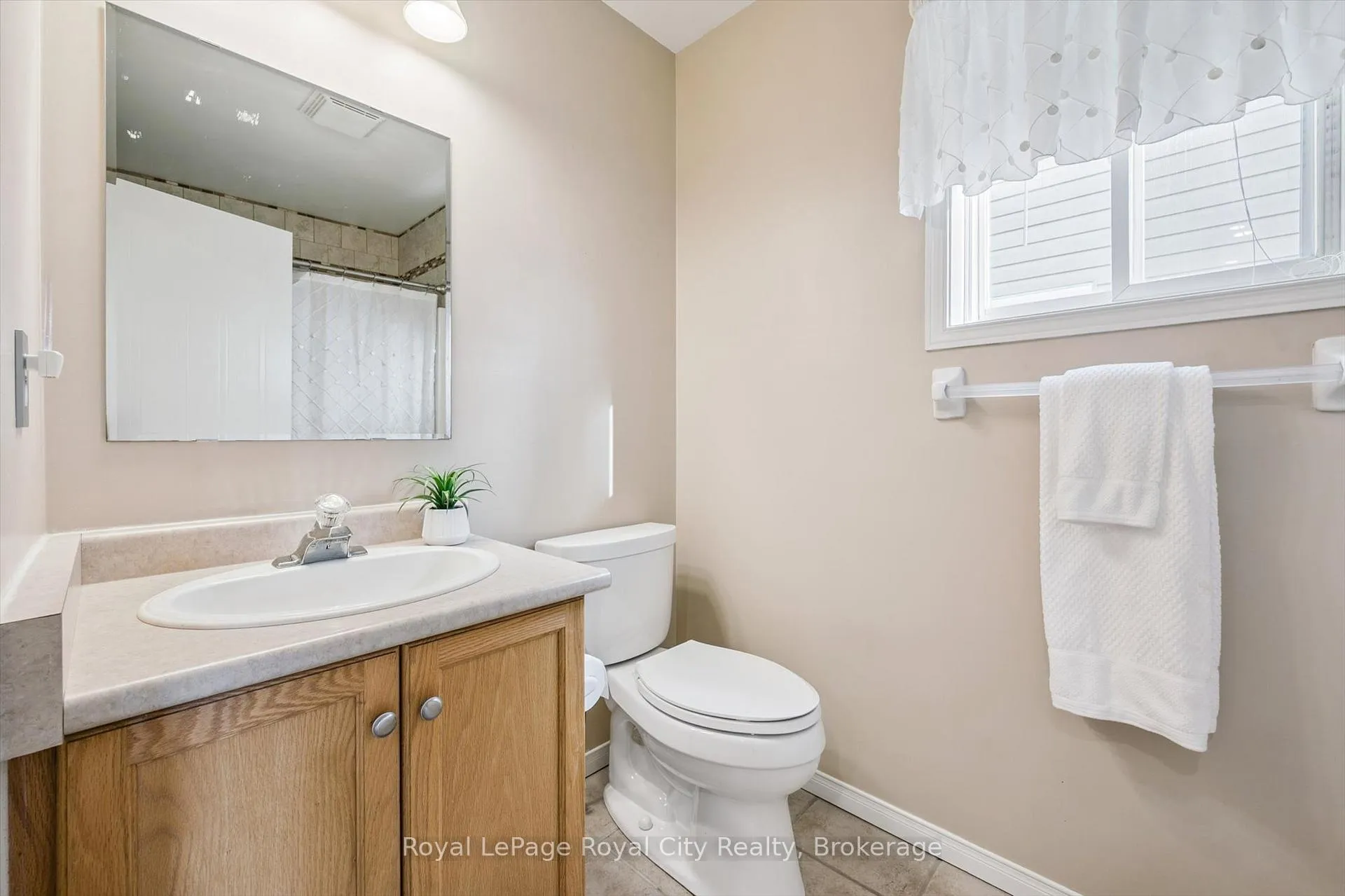 Photo 28 of 347 Starwood Drive, Guelph, Grange Road — HOMEH