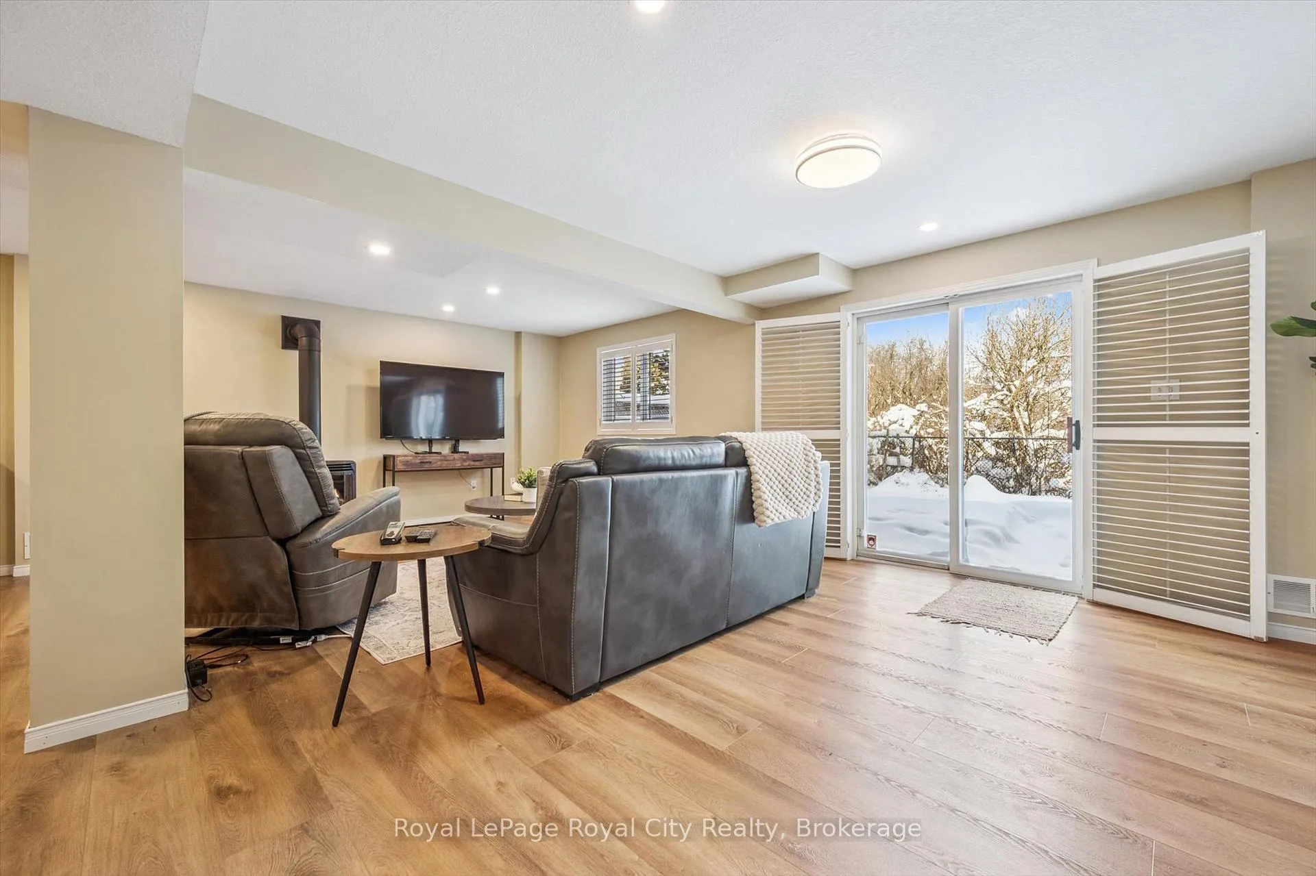 Photo 33 of 347 Starwood Drive, Guelph, Grange Road — HOMEH