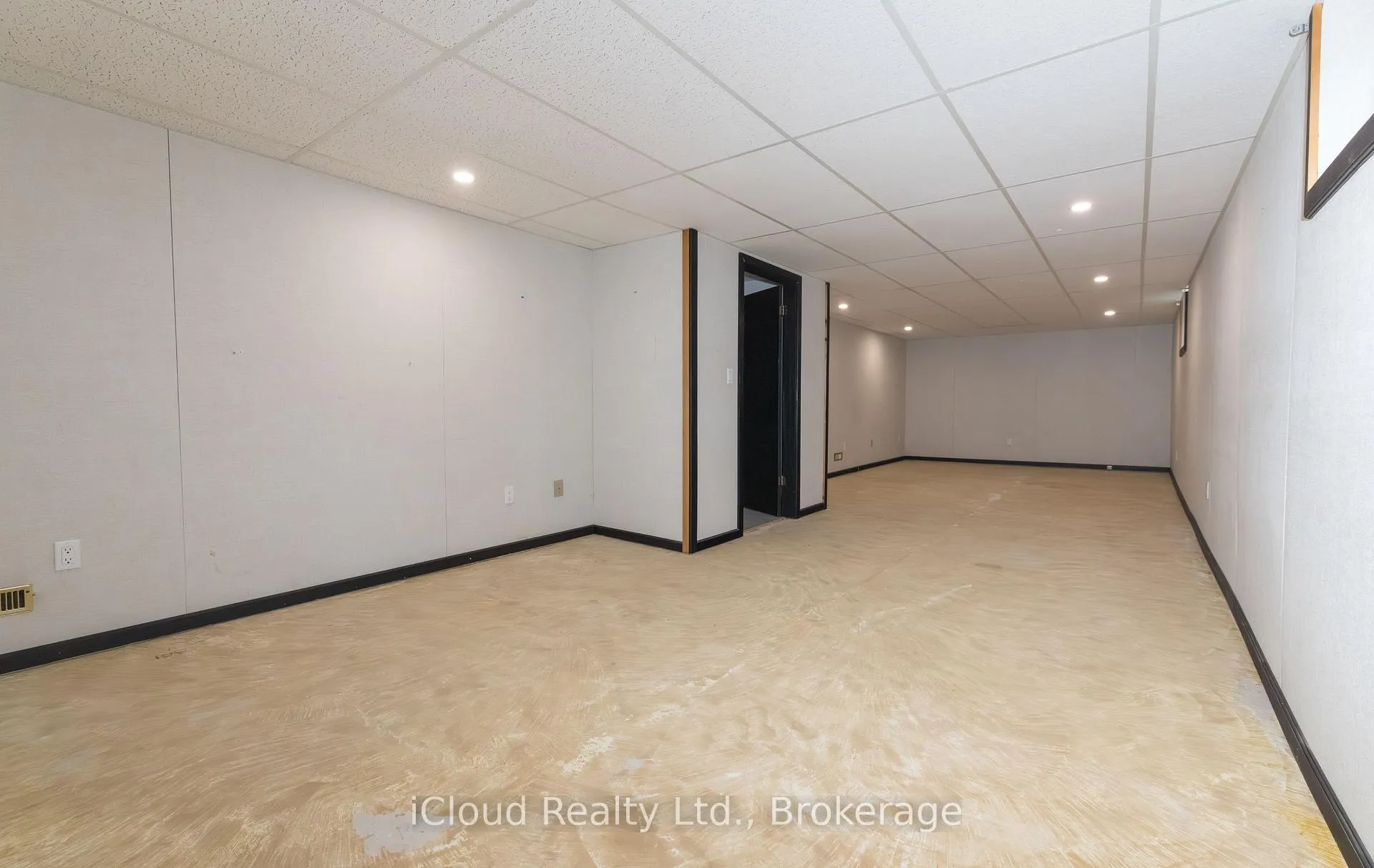 Photo 19 of 830 Syer Drive, Milton, Timberlea — HOMEH