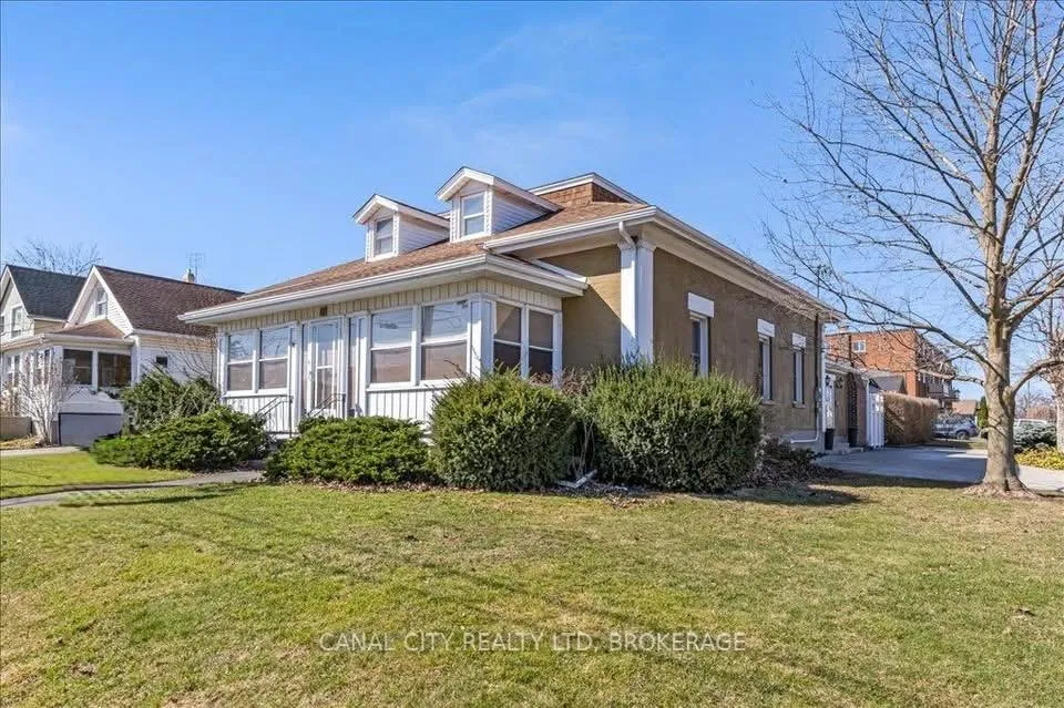 Photo 1 of 49 Pine Street S, Thorold, Thorold Downtown — HOMEH
