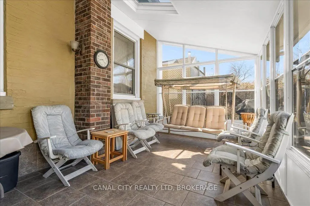 Photo 12 of 49 Pine Street S, Thorold, Thorold Downtown — HOMEH